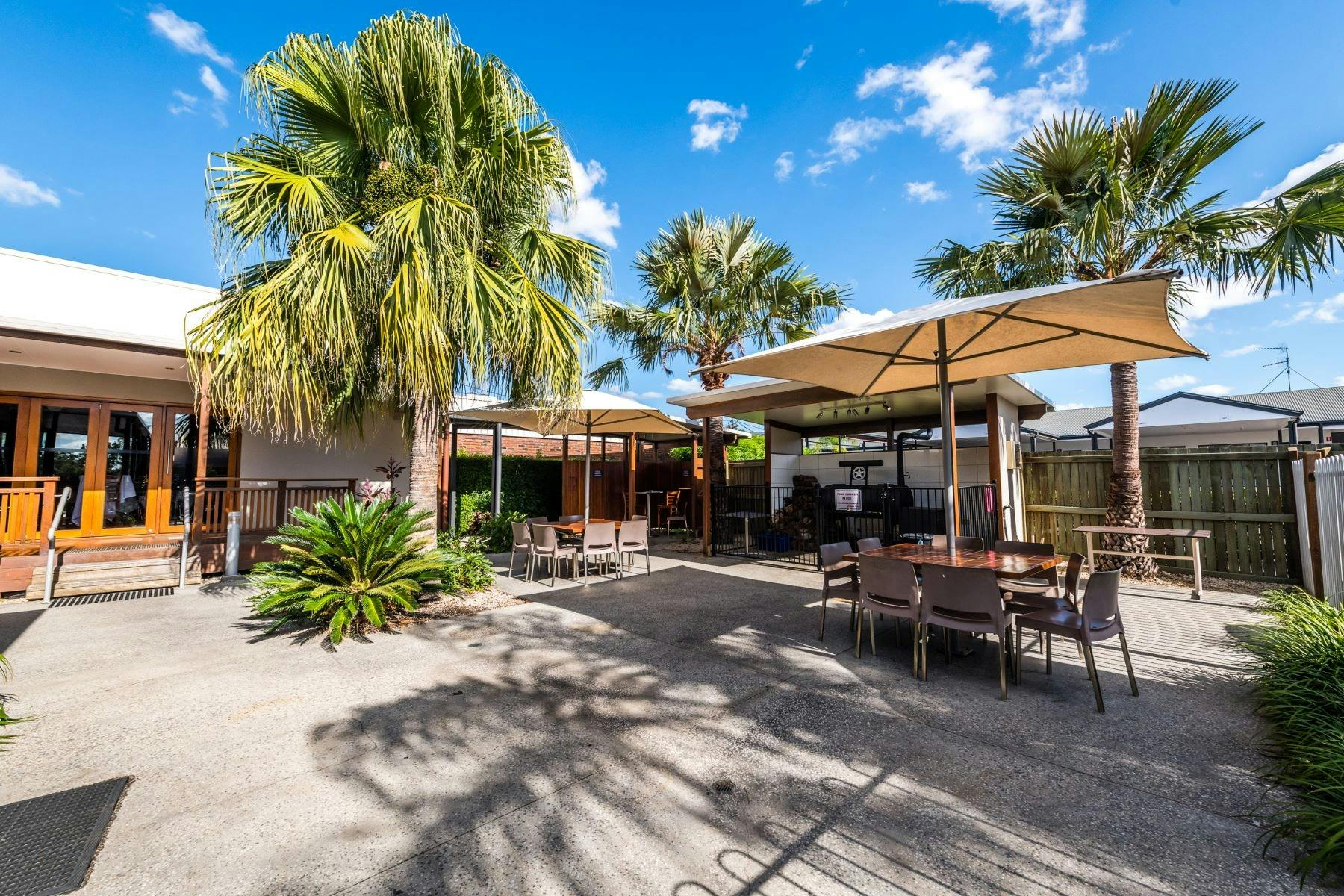 outdoor eating