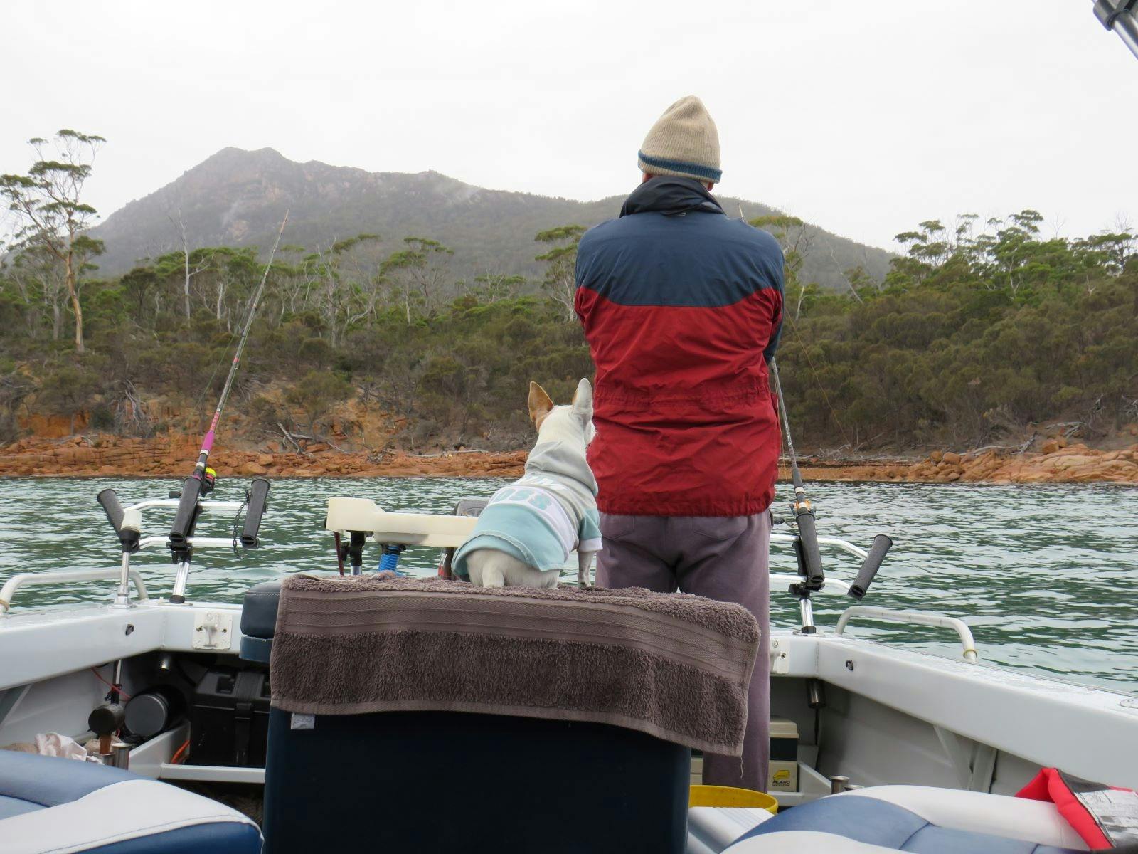 Great Oyster Bay and Freycinet Peninsula Fishing