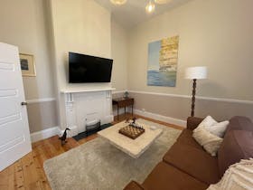 Sitting Room Suite 1