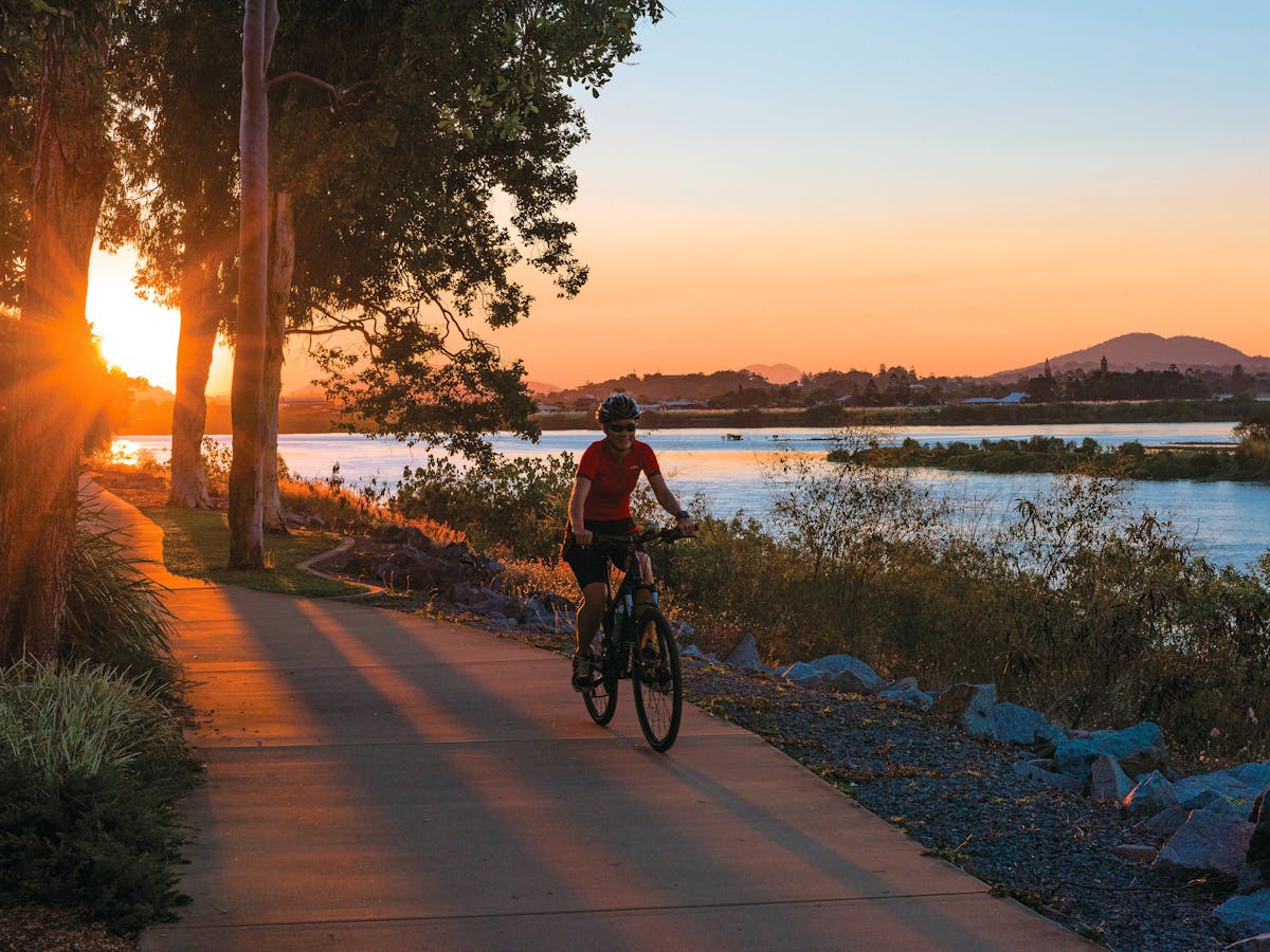 Pioneer River and cyclist Pioneer River and cyclist