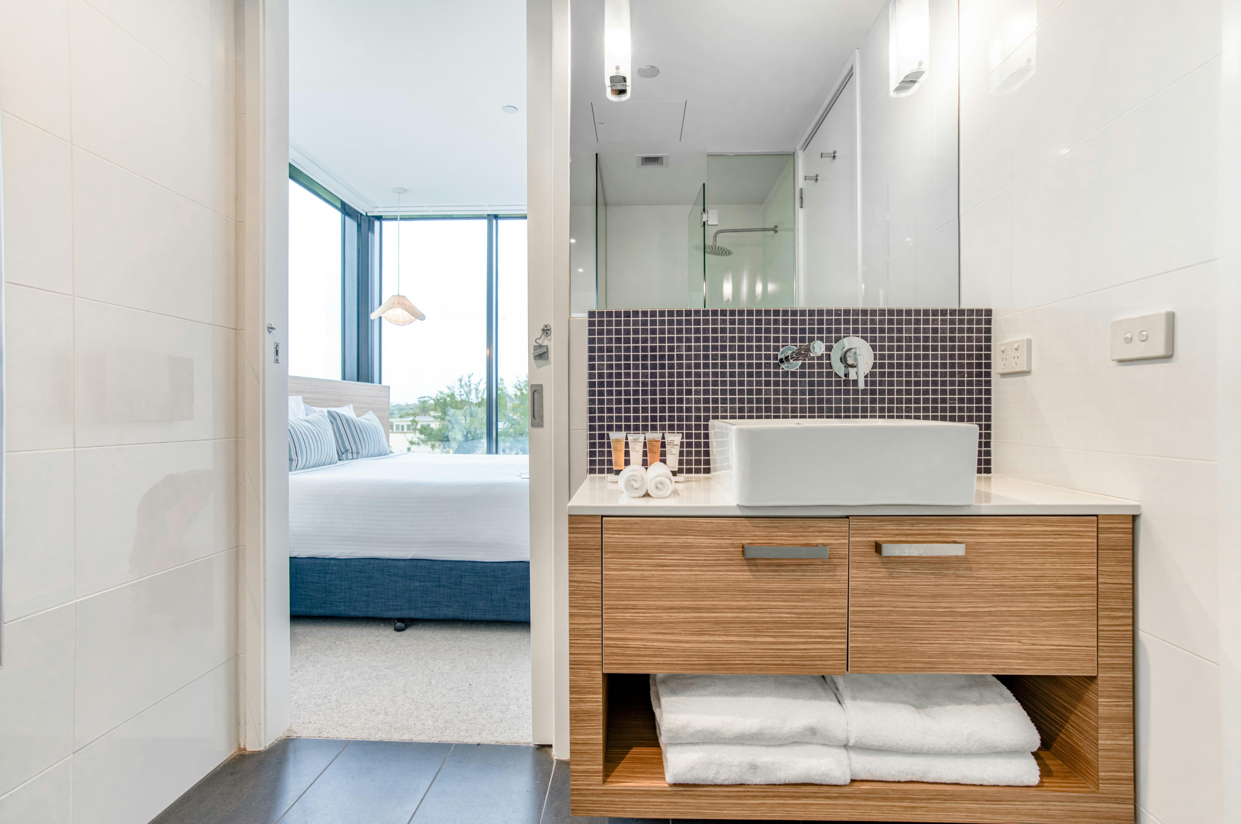 Vue Apartments Geelong - Bathroom