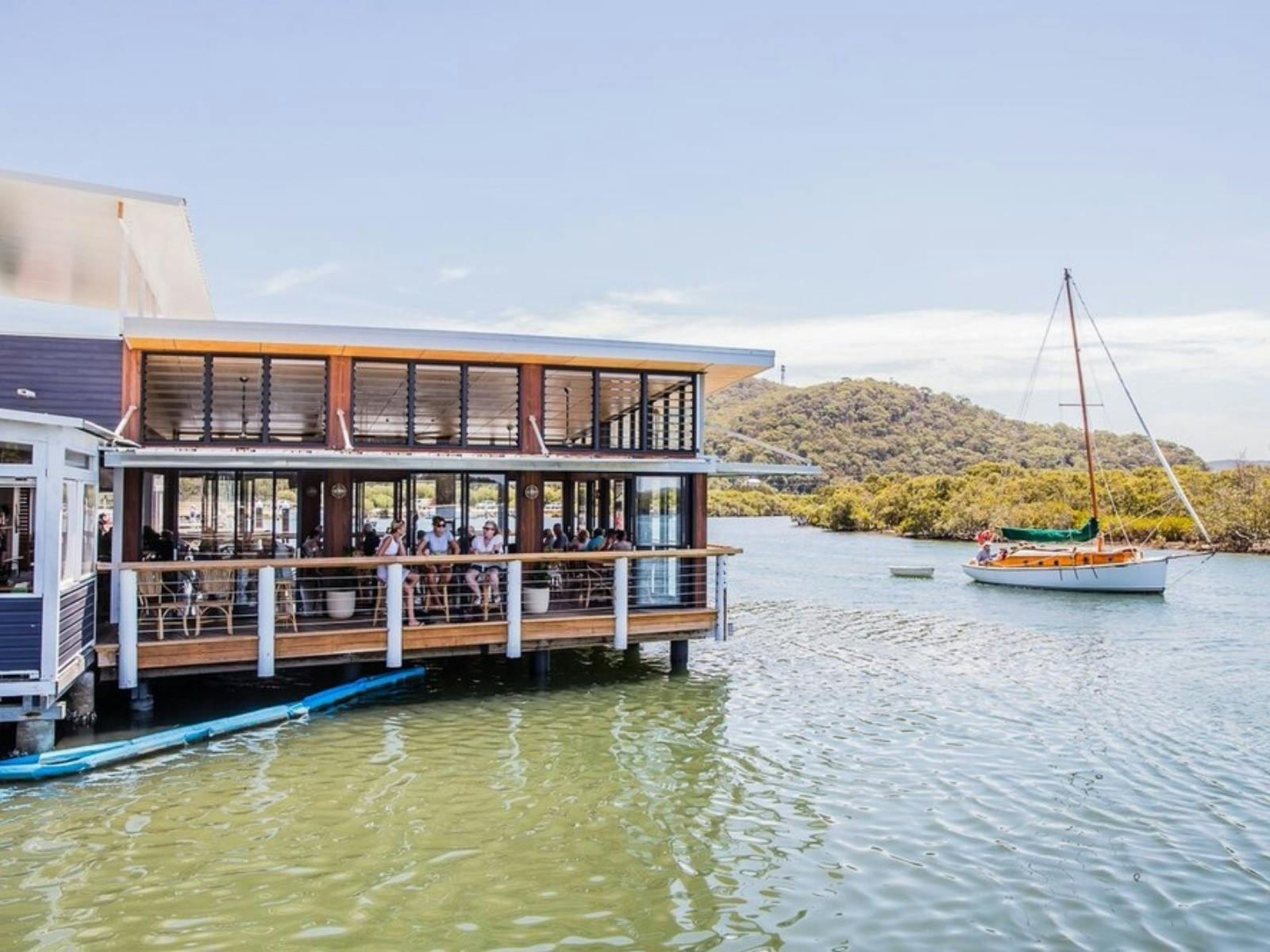 漁師のランチと真珠養殖クルーズ