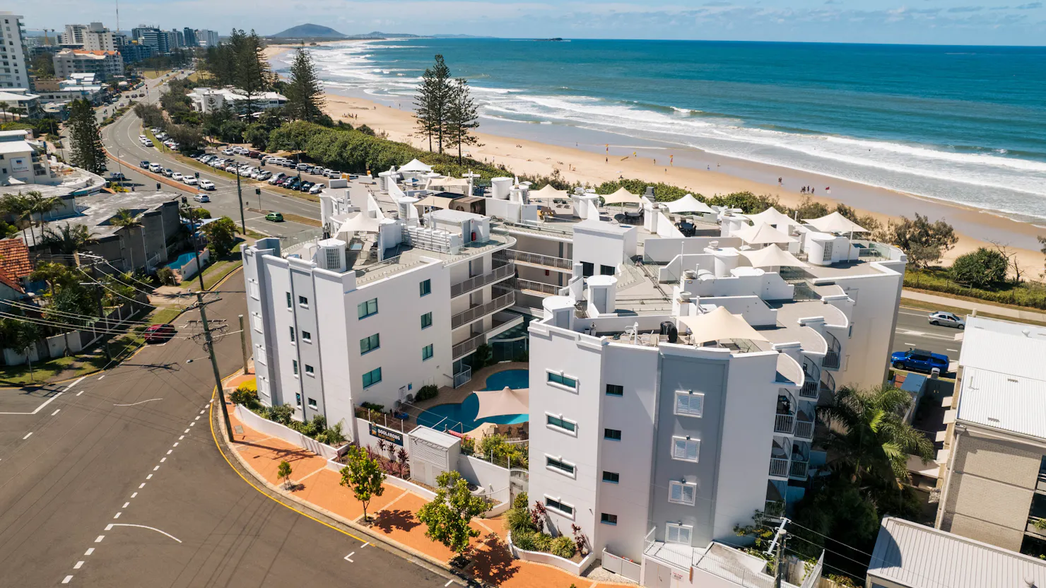 Only 50m to the best surf beach on the Sunshine Coast!