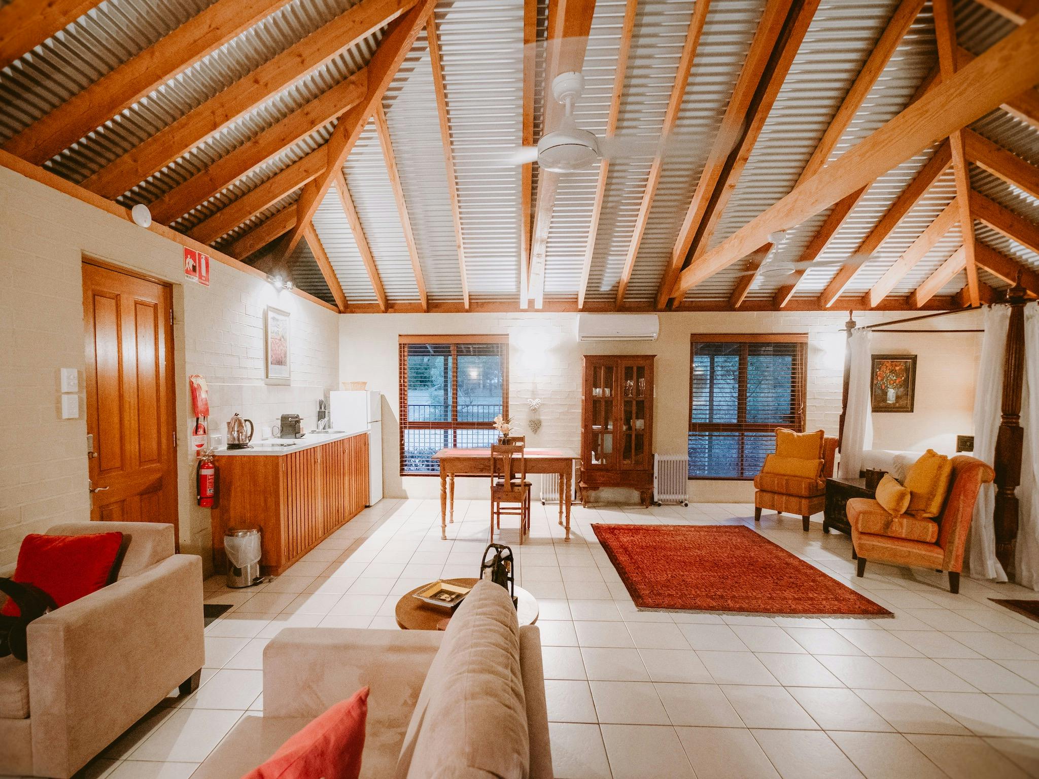 Sunset Ridge - Interior