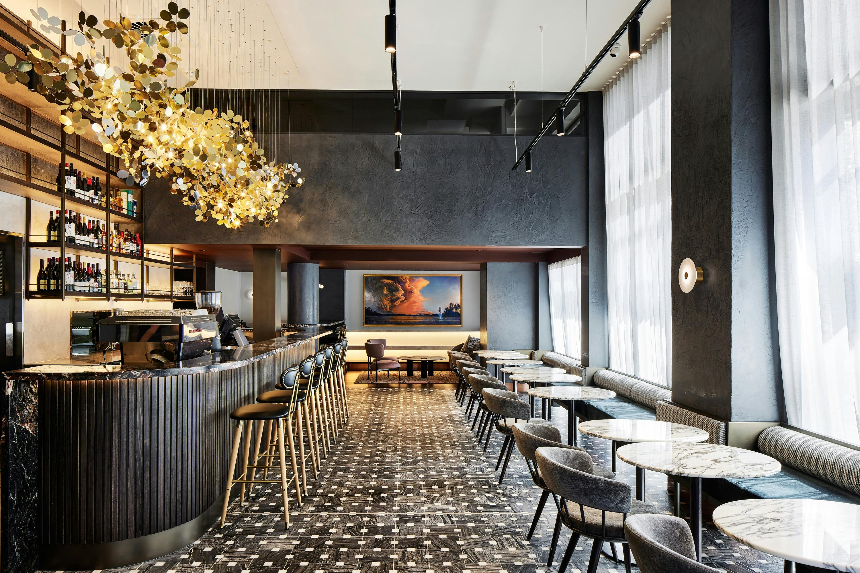 Aiden Darling Harbour - Wayfarer's Bar & Cafe with artwork