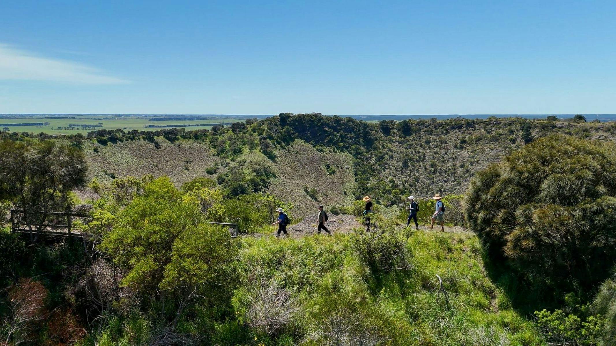 Aussie Camino climbing Mt Schank/Parreen