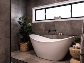 White Hut on Golflinks