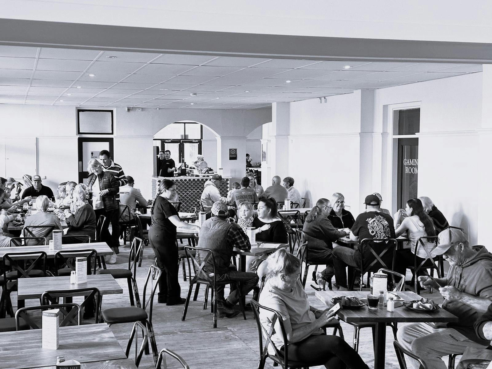 Bidgee Hotel interior