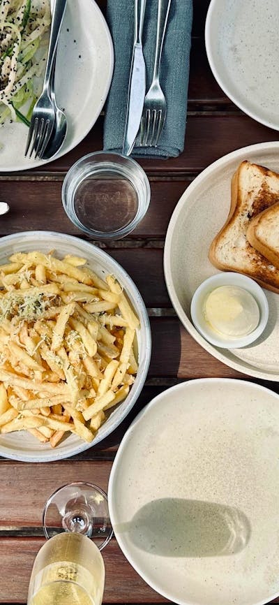 Poachers restaurant menu