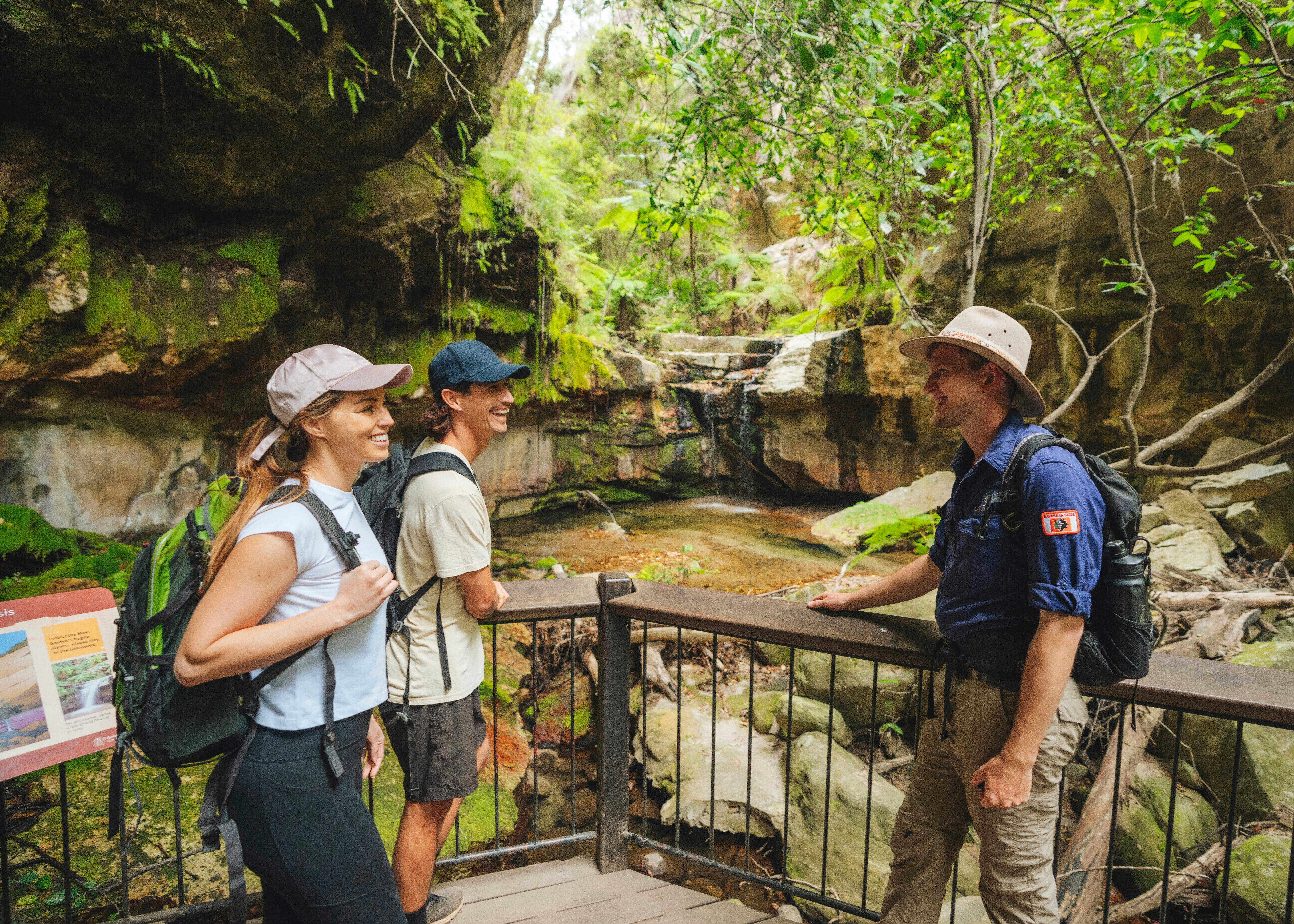 Carnarvon Gorge Tour