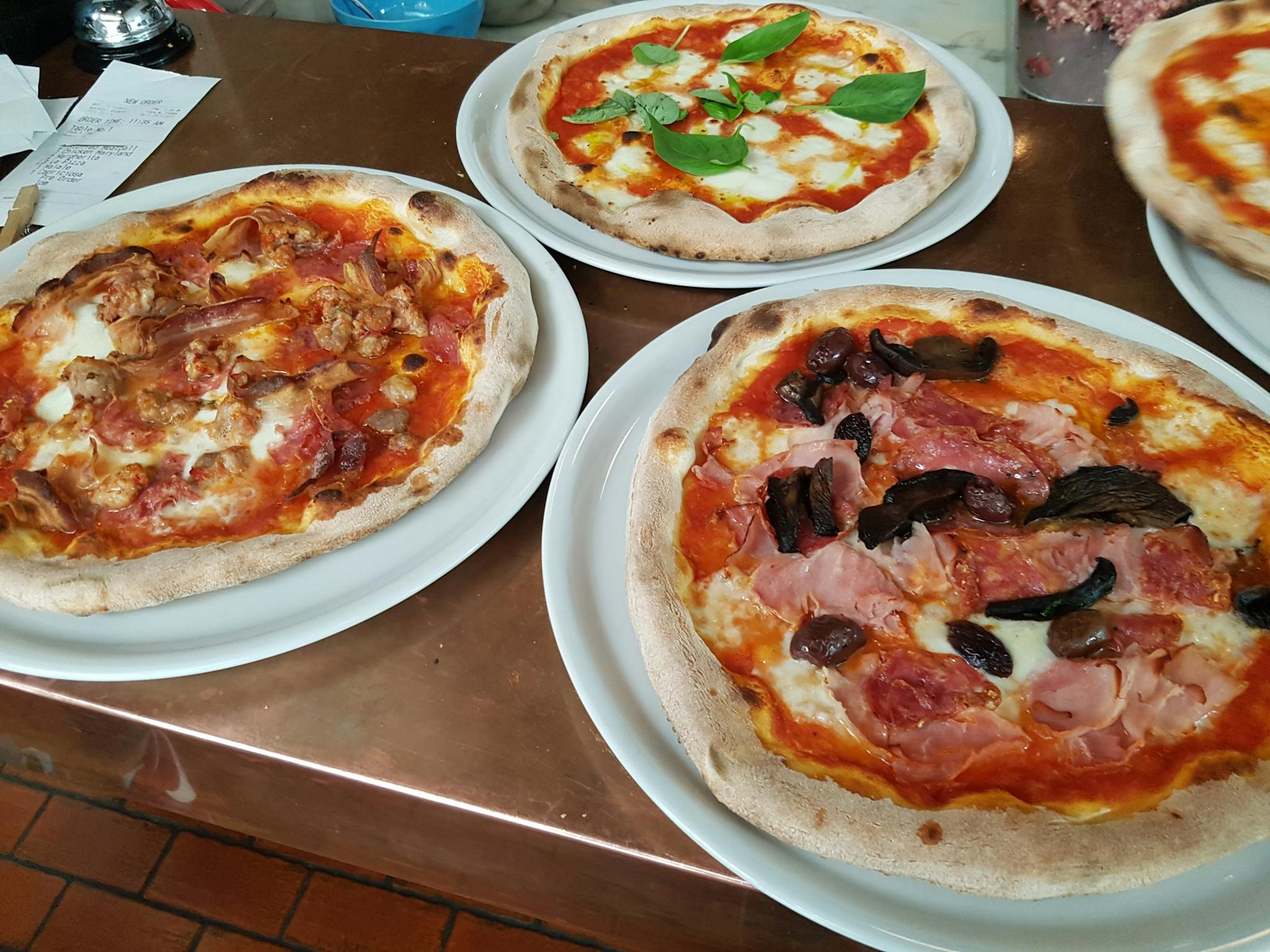 Pizza e Mozzarella Bar Slider Image 2