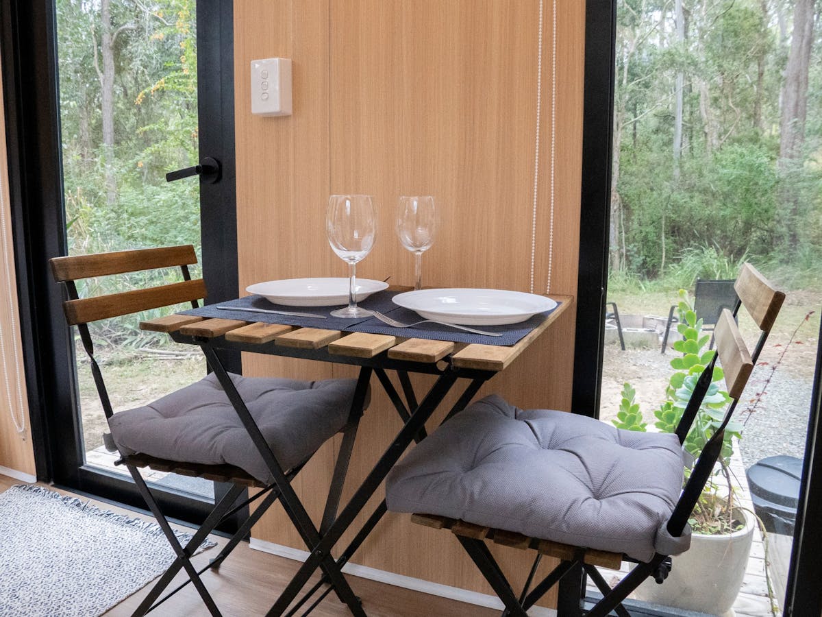 Rocky Creek Escape Farm stay dining