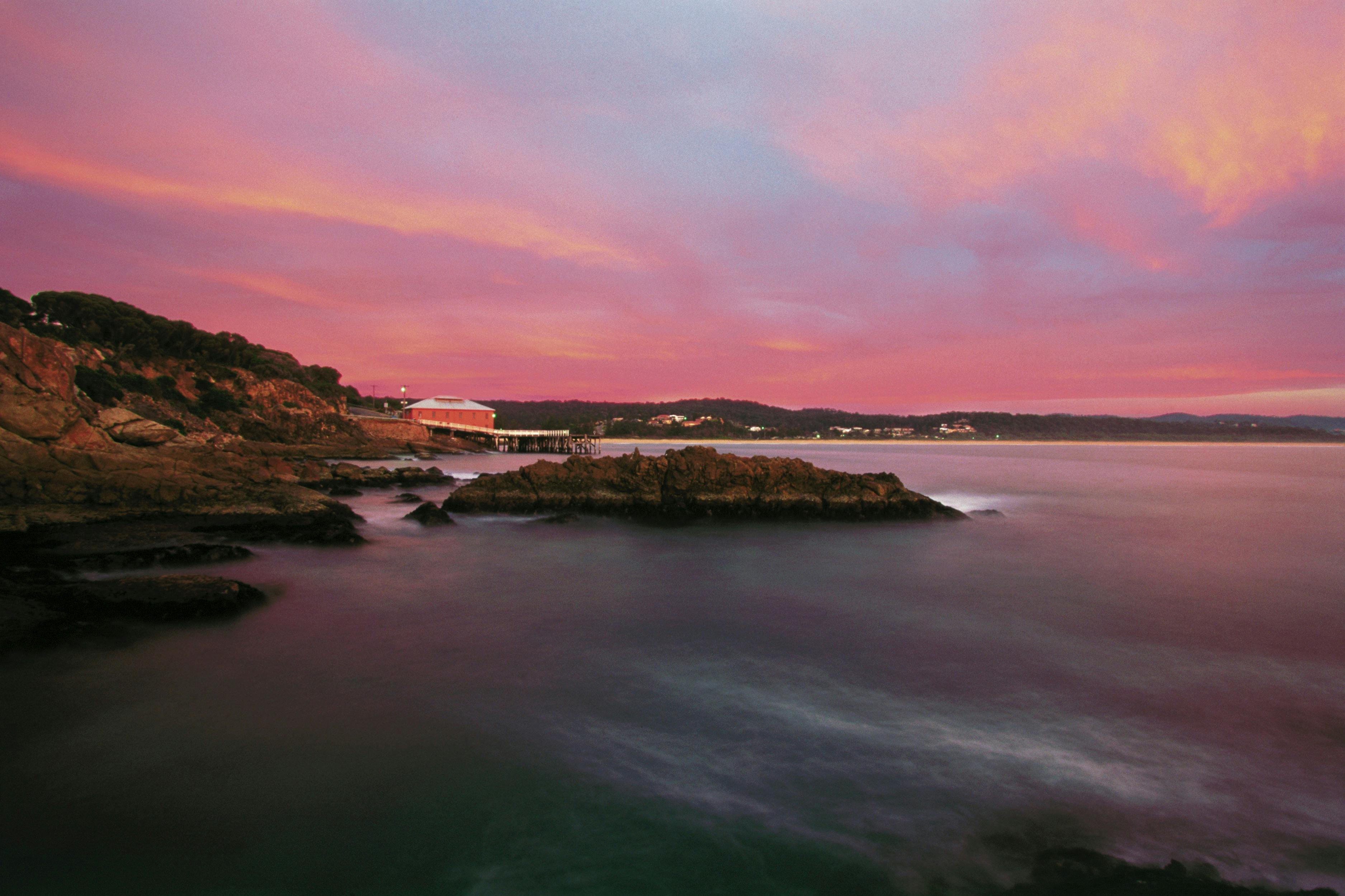 Tathra Wharf, Sapphire Coast NSW, fishing