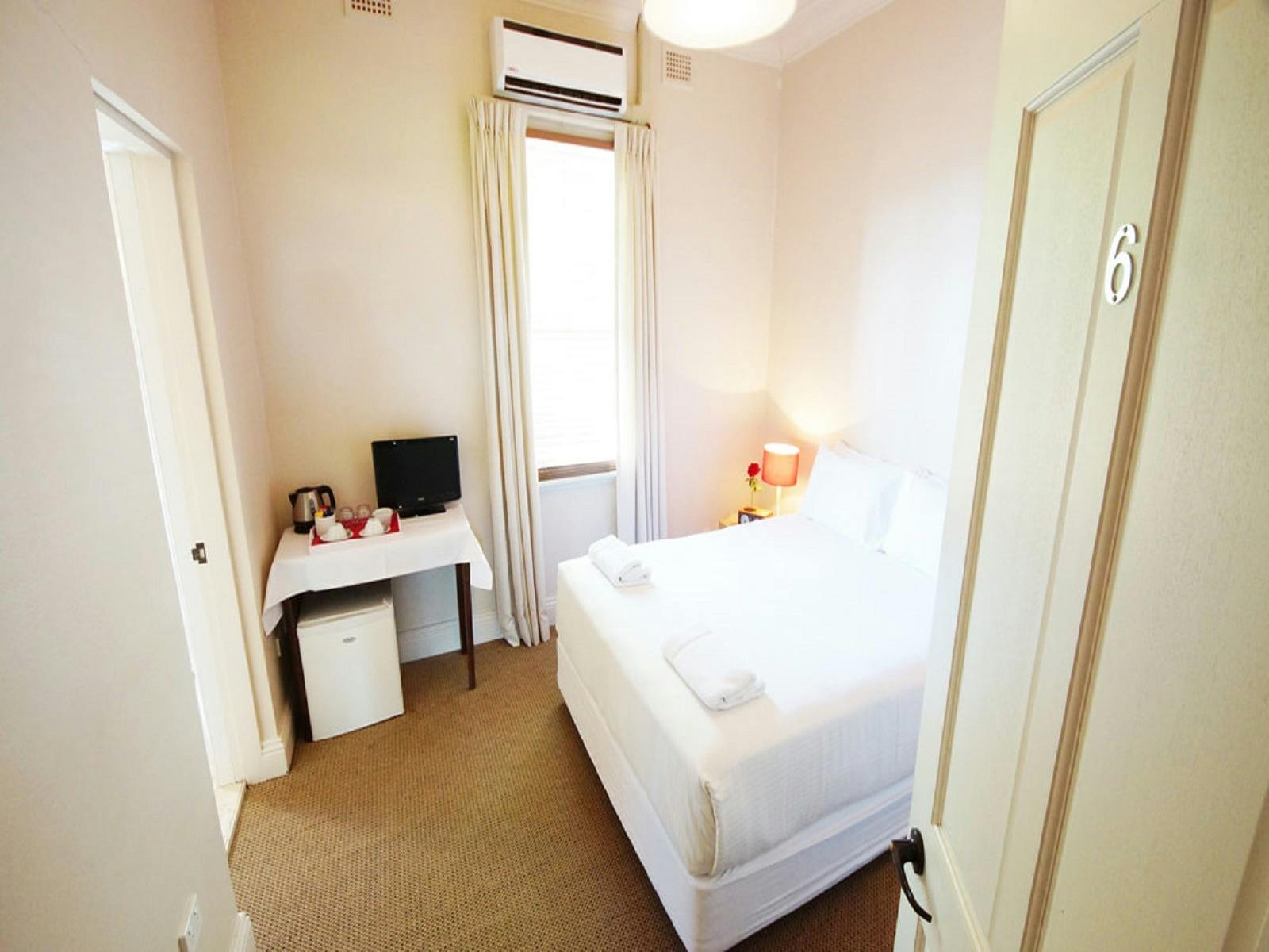 The Playhouse Hotel NSW Holidays & Things to Do, Attractions and Events