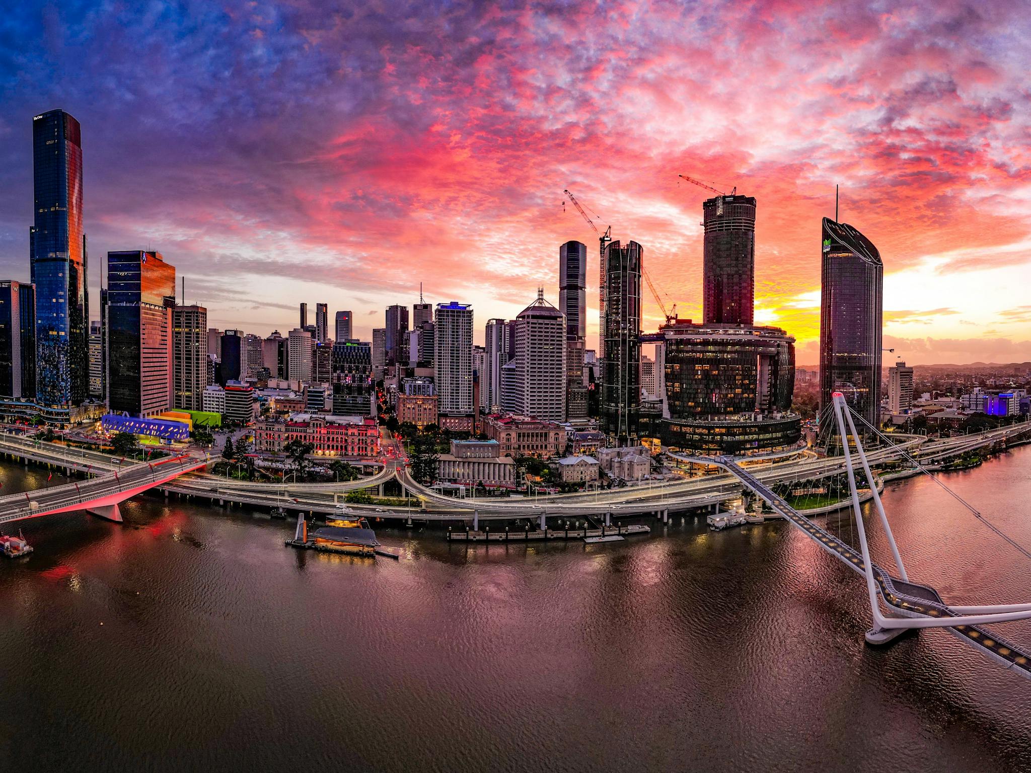Brisbane Sunset Thrill Tour Brisbane Sunset Thrill Tour