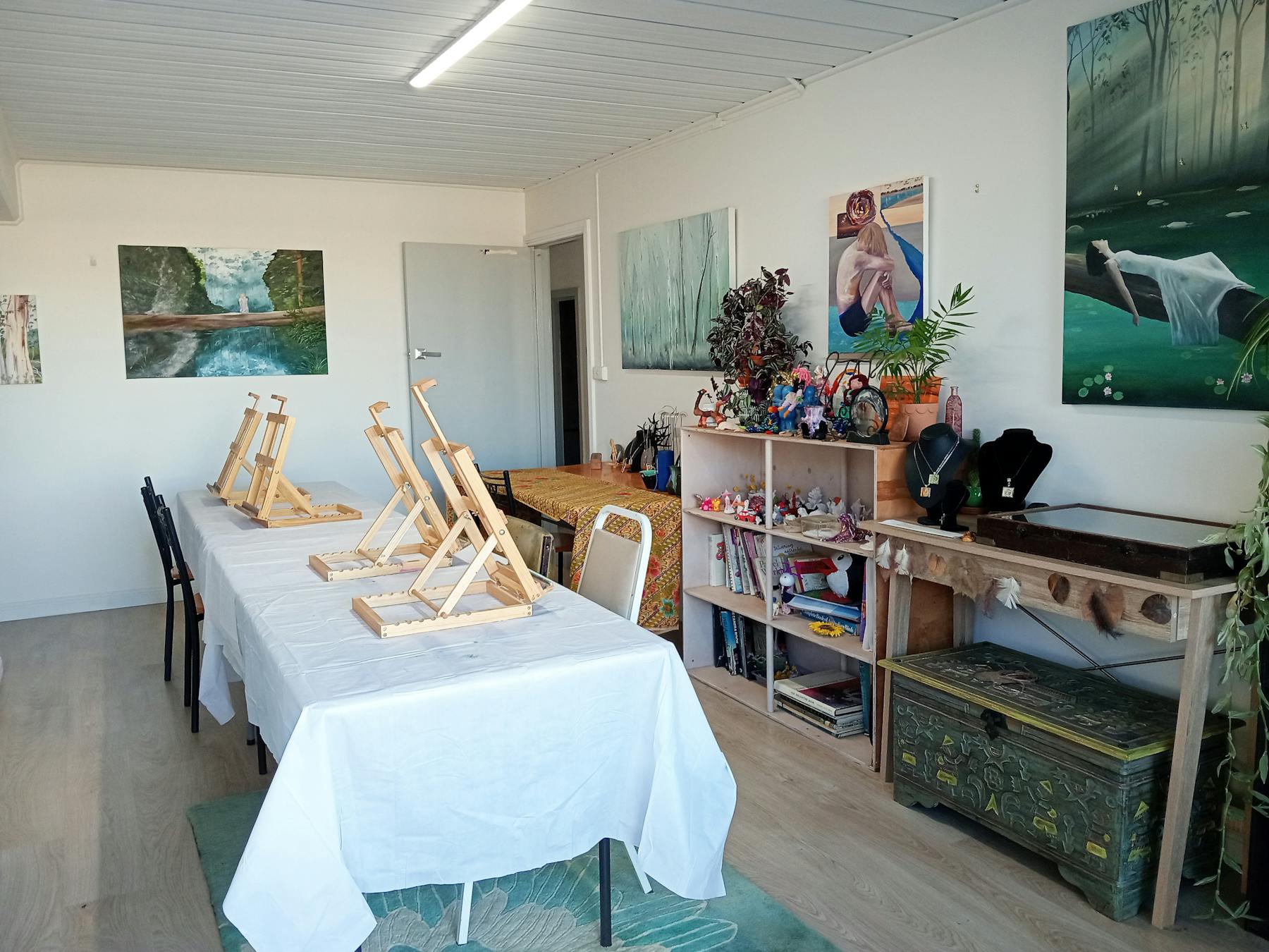 Inside Pax Art Studio Art Classes, Paintings, greeting cards, Jewellery and prints on display
