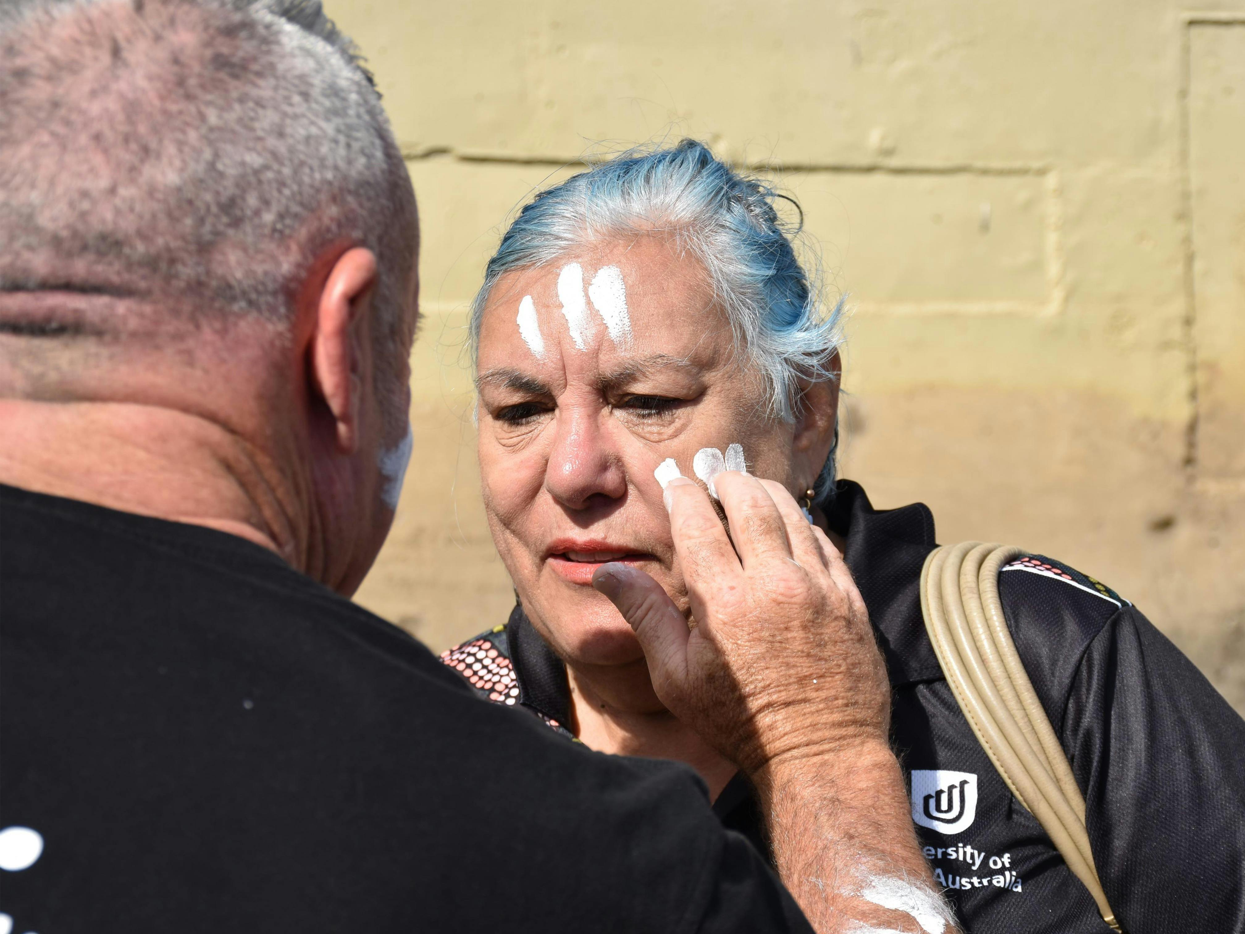 Learn and be part of Indigenous Ochre Body Art