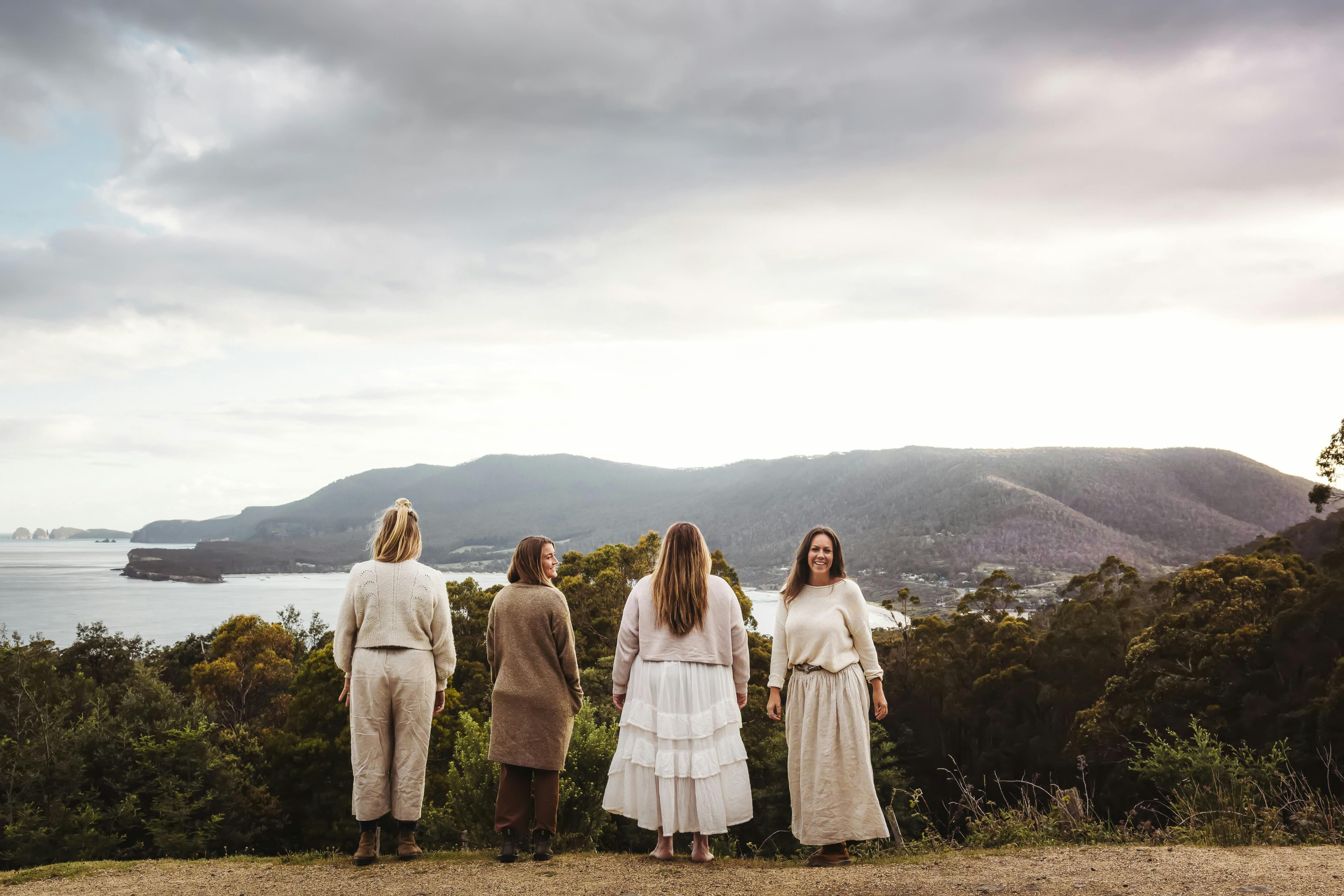 women looking out at beautiful views of Eaglehawk Neck