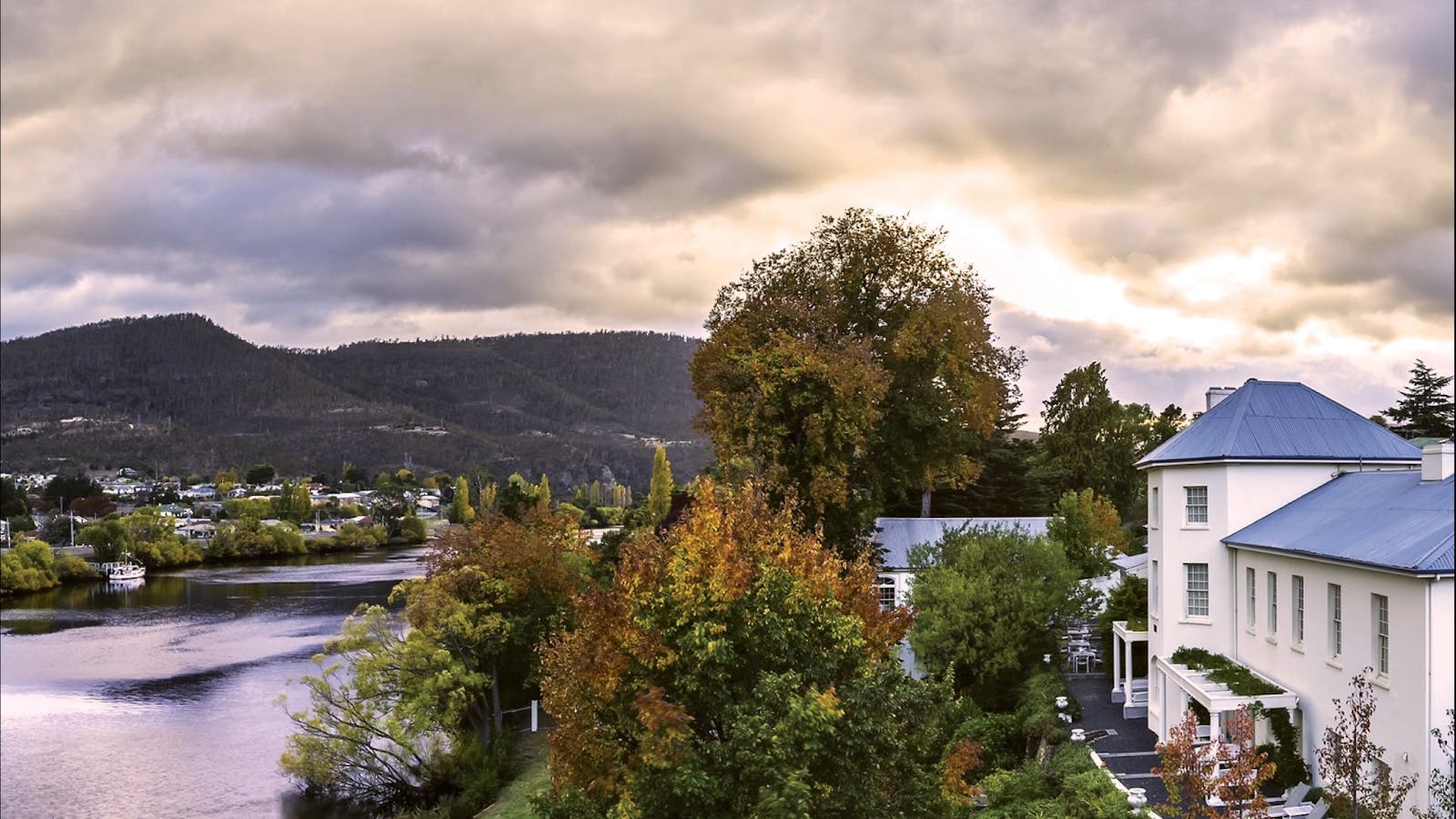 Woodbridge on the Derwent Autumn