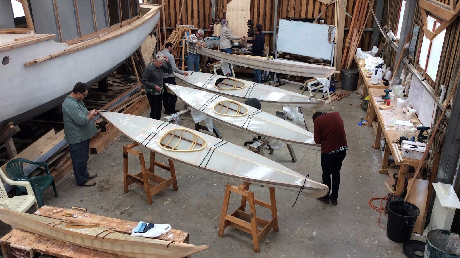 Skin on frame 6 days course at the Wooden Boat Centre