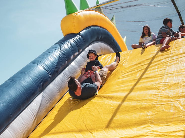 Tuff Nutterz inflatable obstacle course
