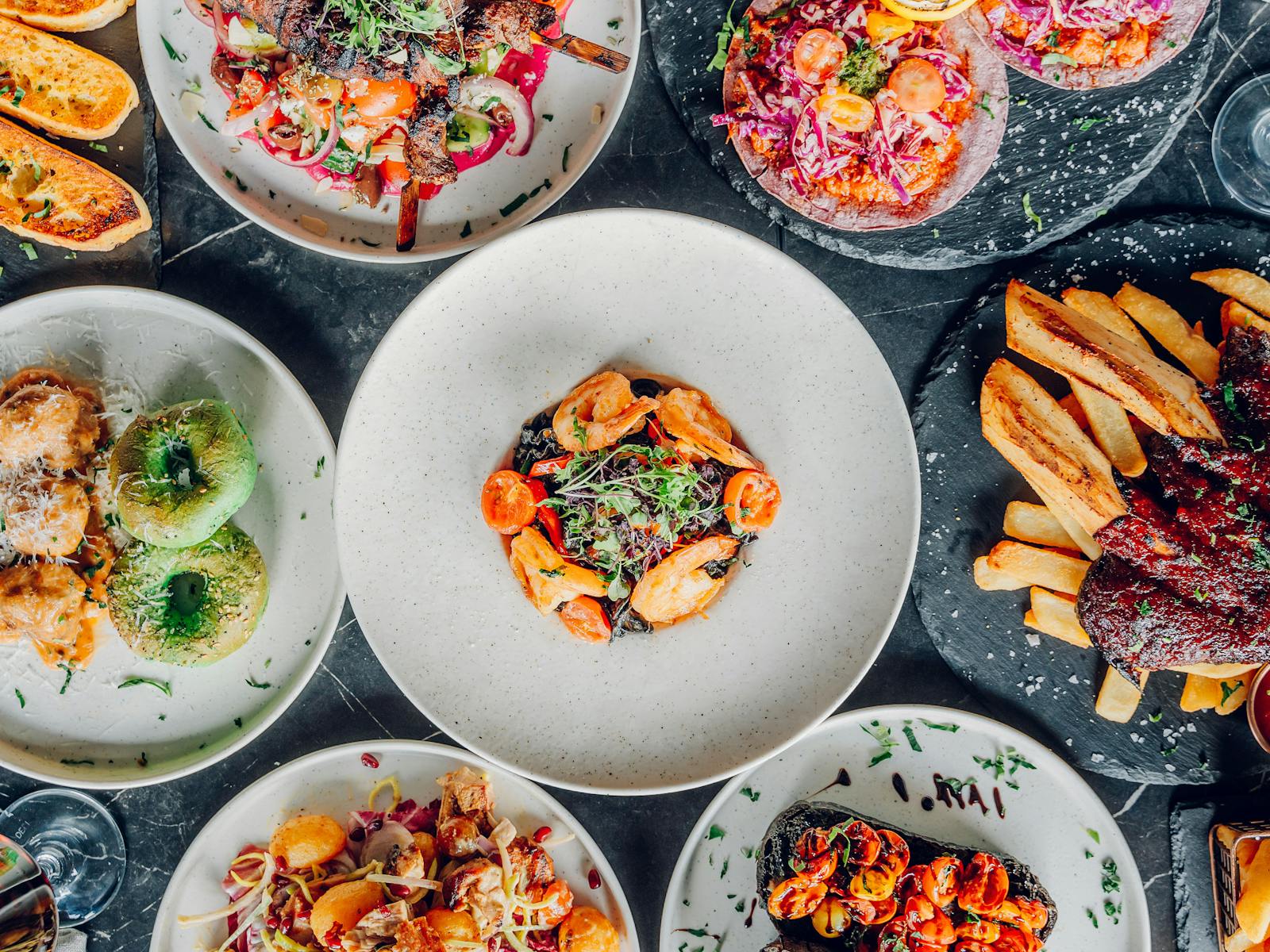 Elements Bar and Grill