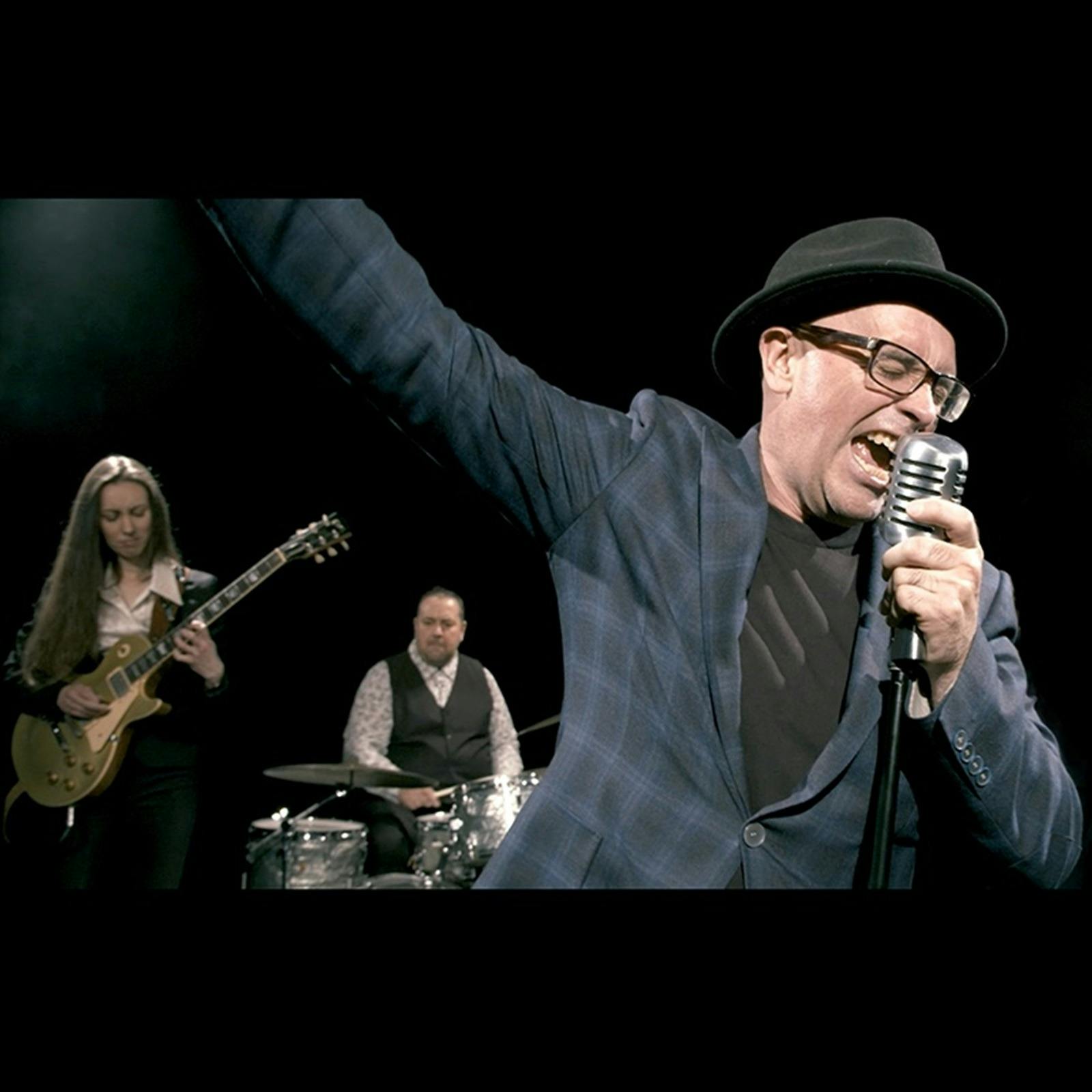 Lazy Eye - Blues Under The Gums at Sinclairs Gully