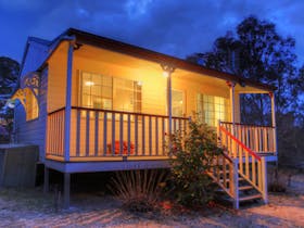 Accommodation Creek Cottages and Sundown View Suites