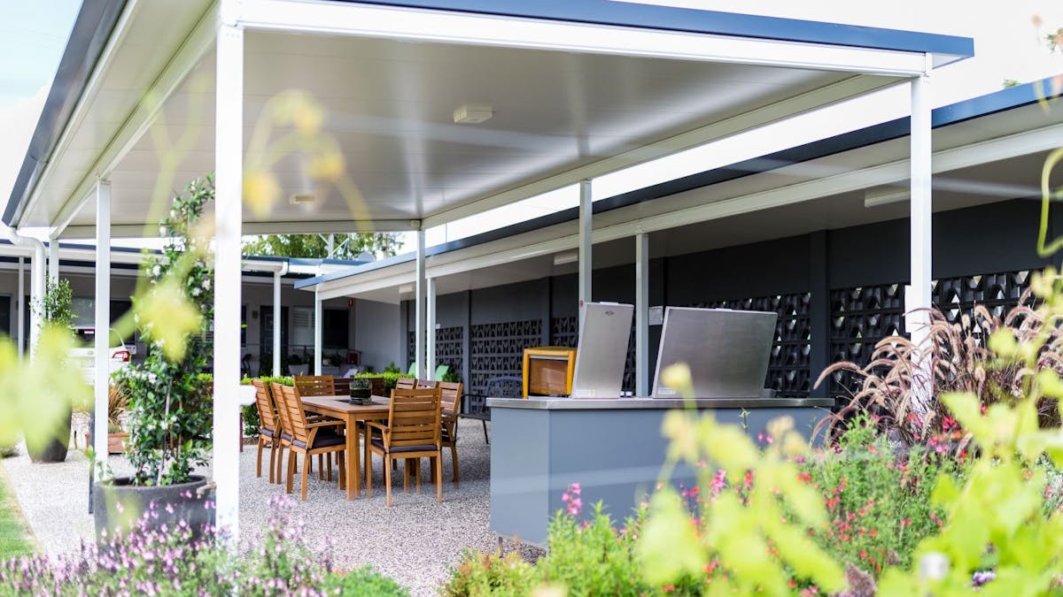 Outdoor dining and barbecue area