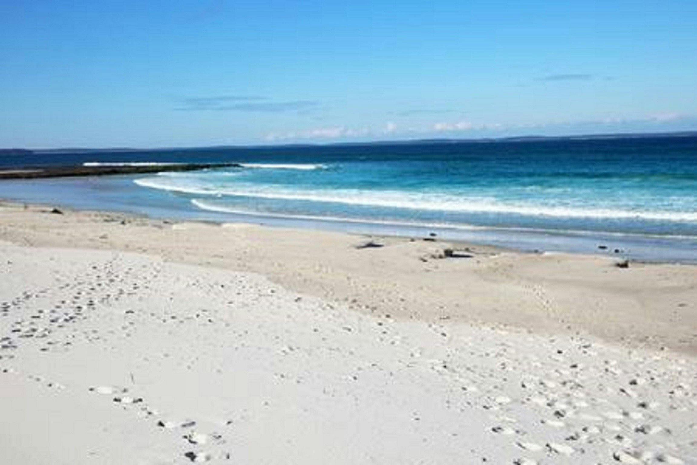 Jervis Bay Beach Shack | NSW Holidays & Accommodation, Things To Do ...