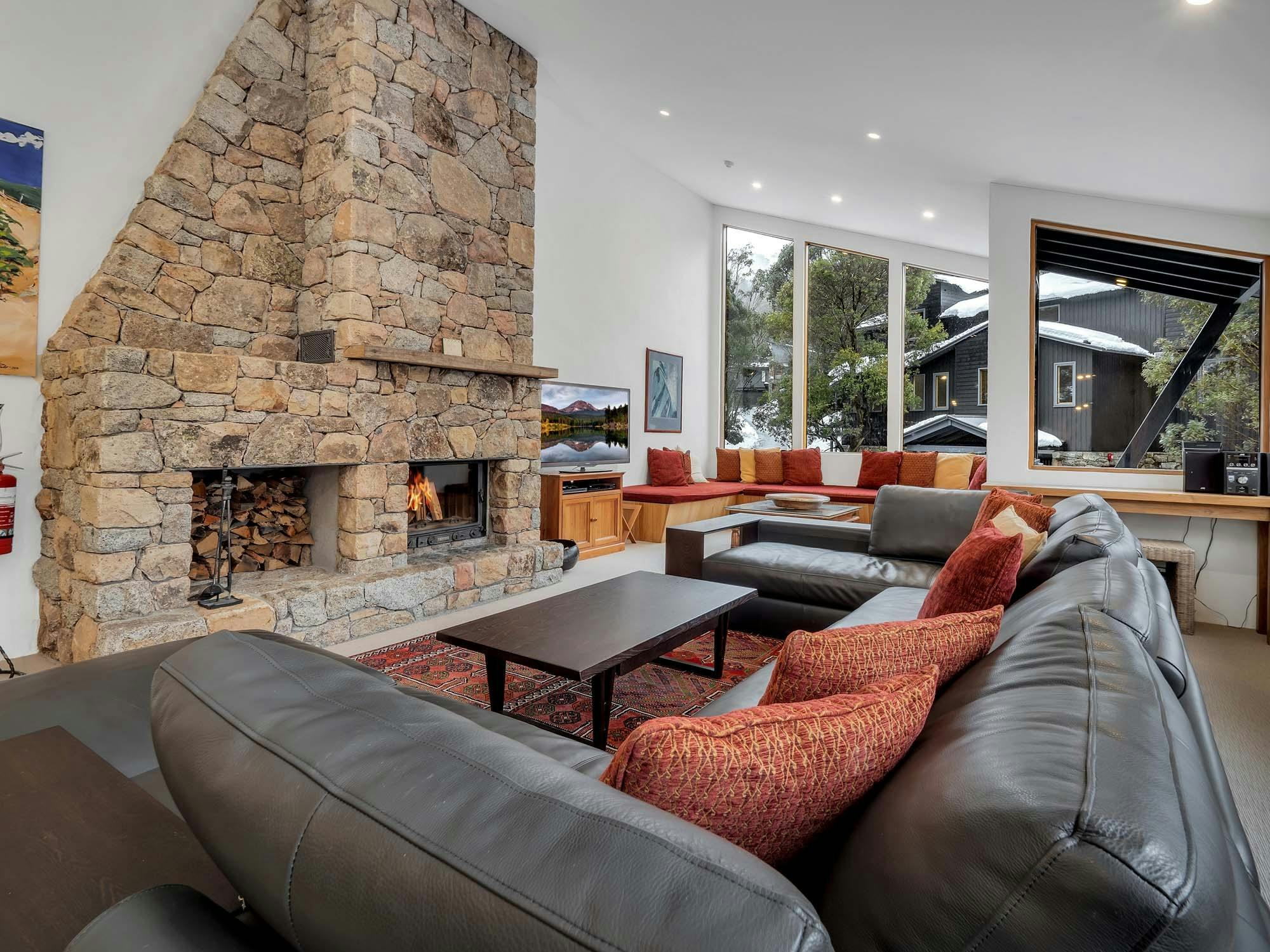 Ski In Ski Out Chalets Thredbo