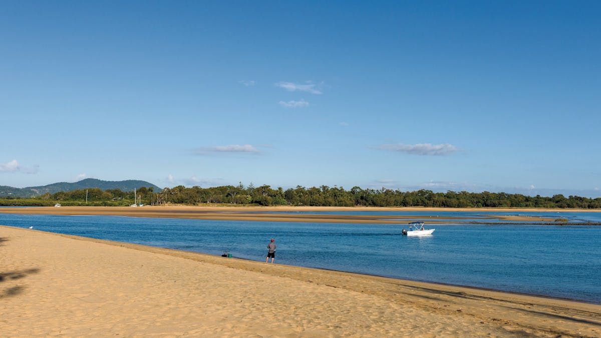 Eimeo Beach