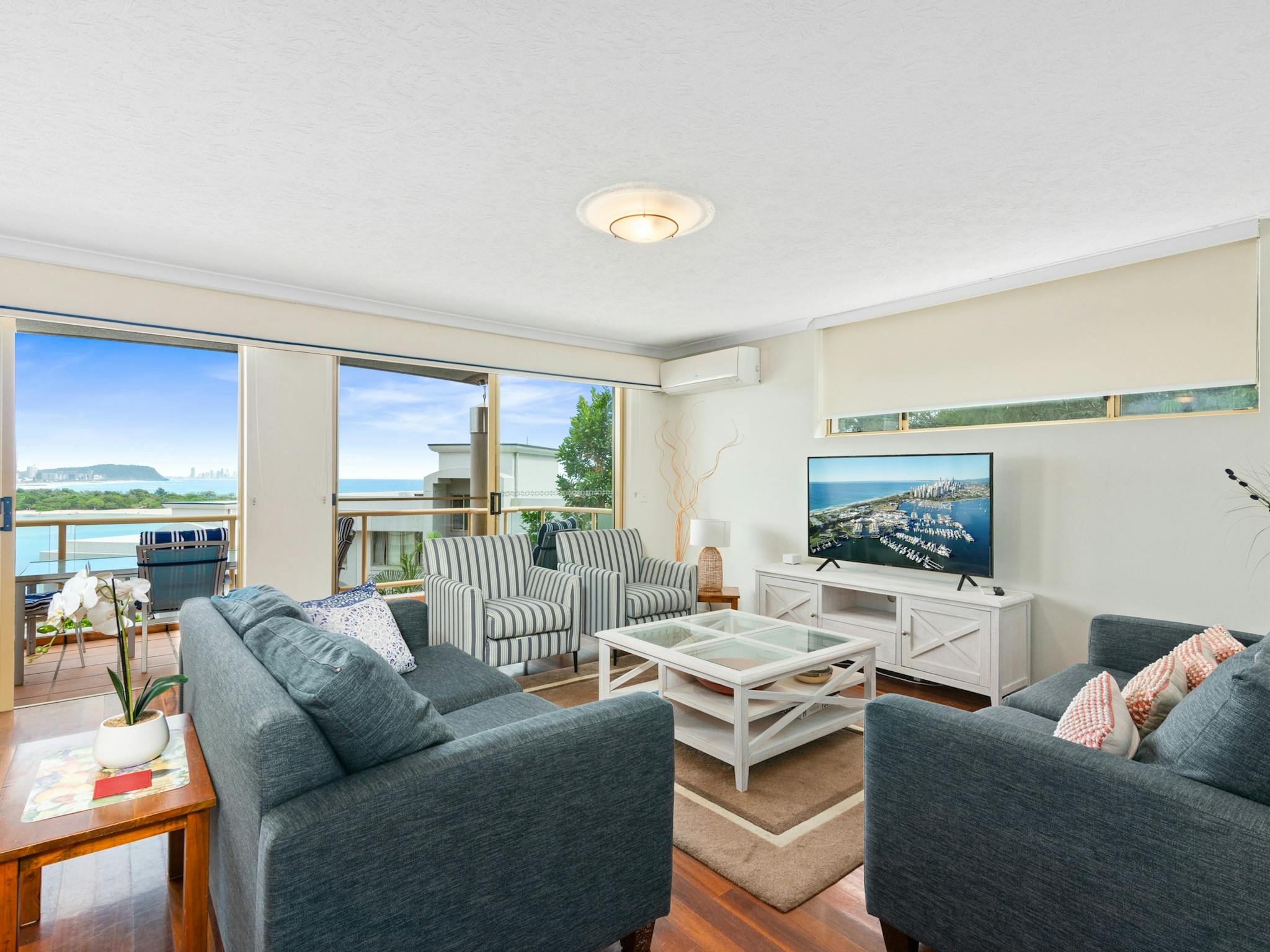 Little Cove apartments Little Cove apartments
