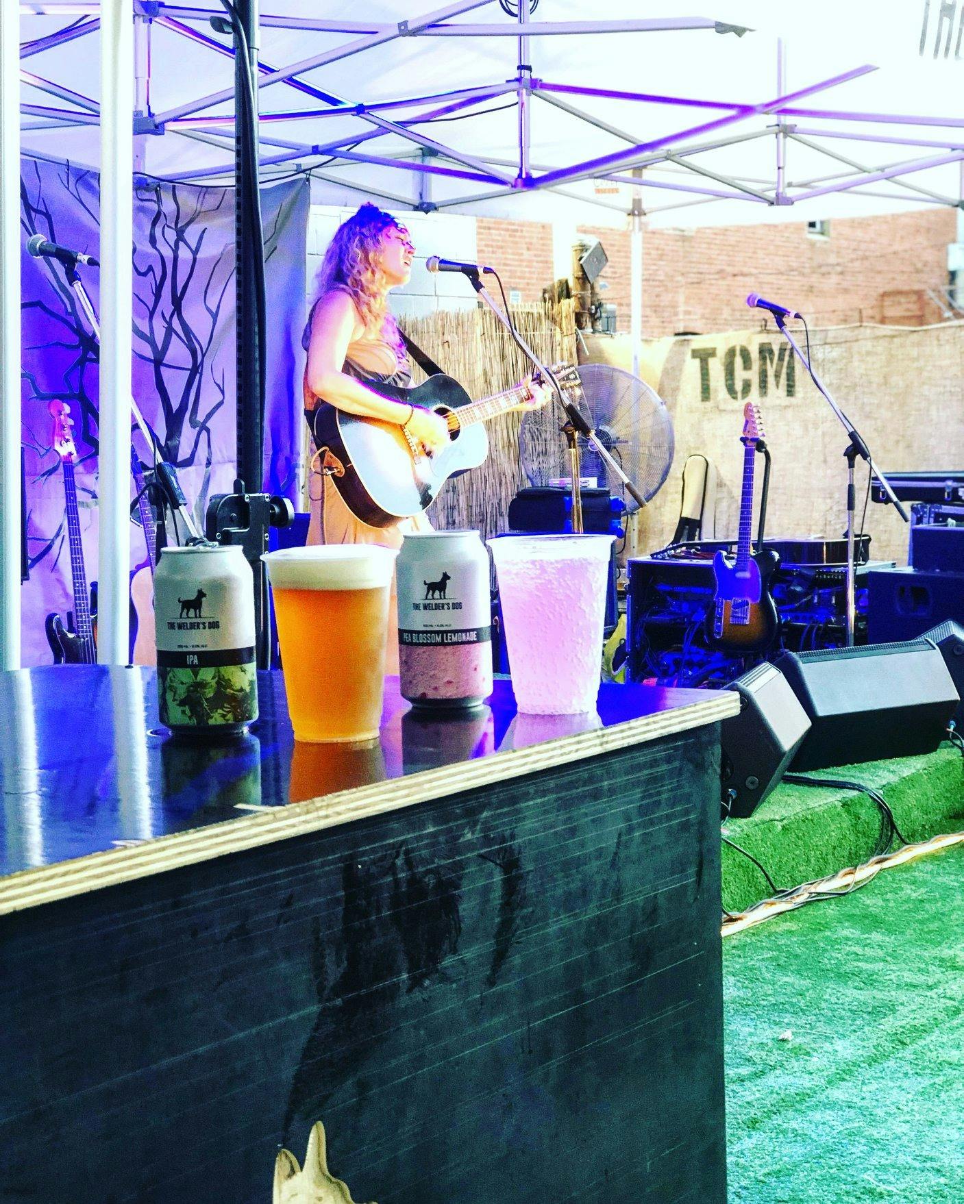 Image of drinks on a bar during Tamworth Country Music Festival