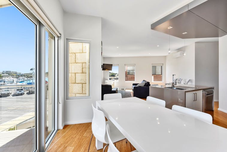 Marina View Apartment