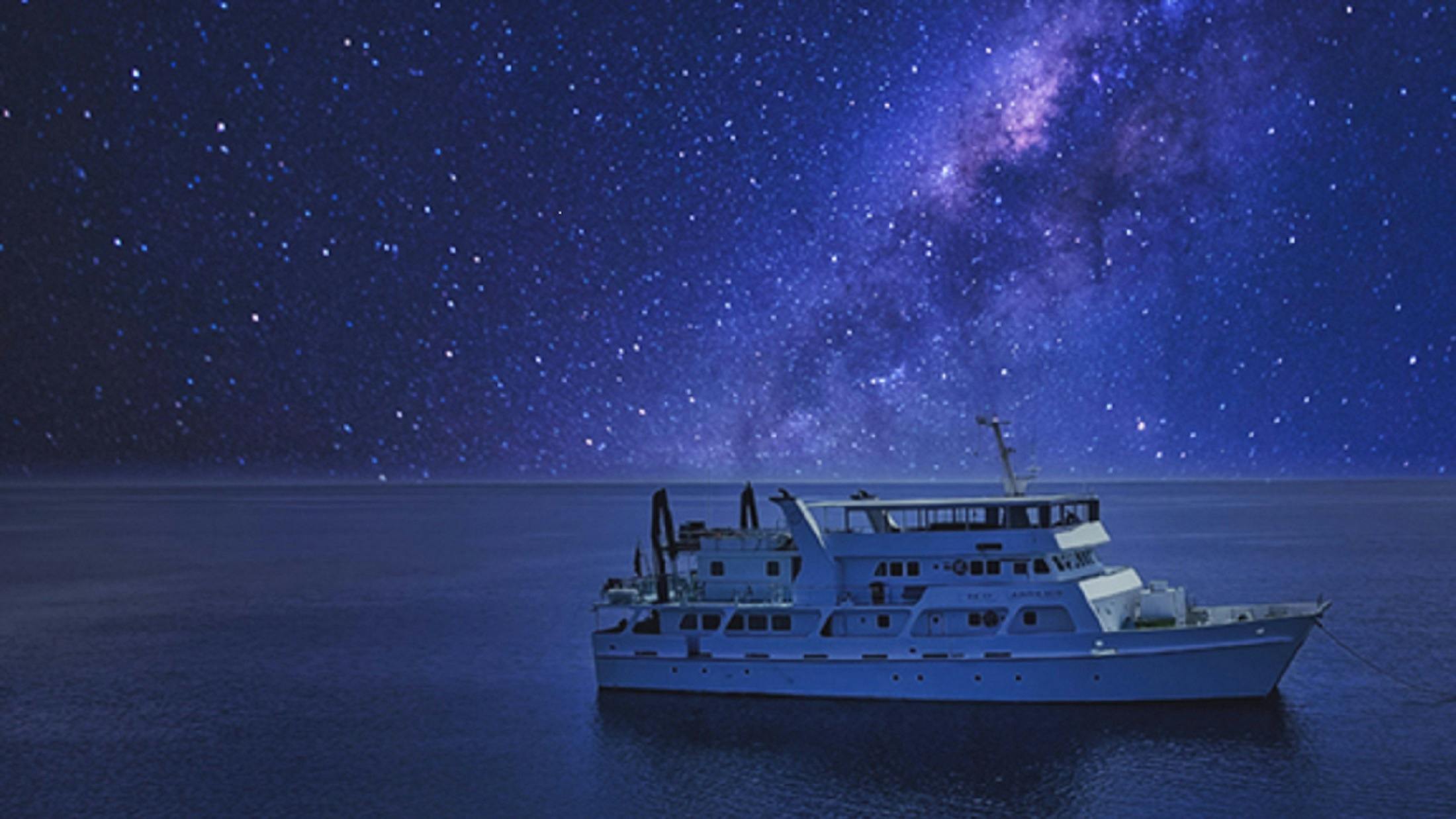 Eco Abrolhos under the Night Sky
