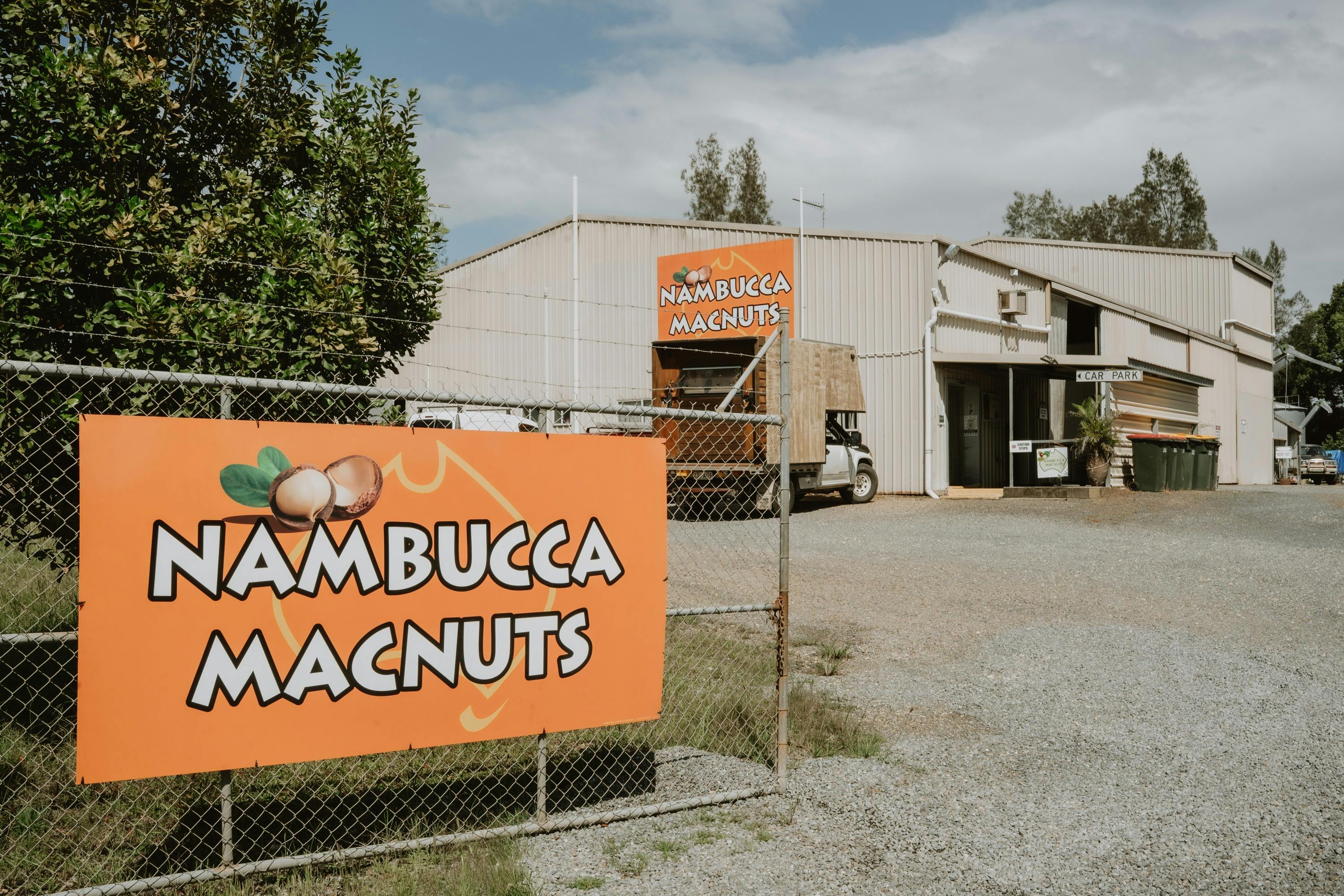 Entry to Macnuts