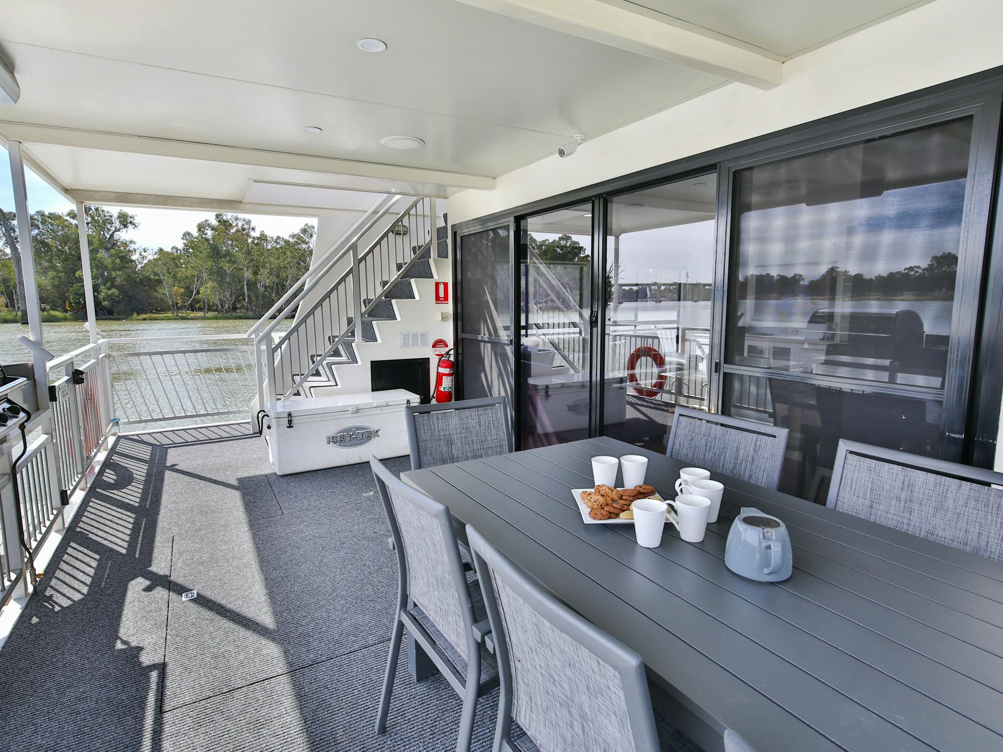 Rear Deck