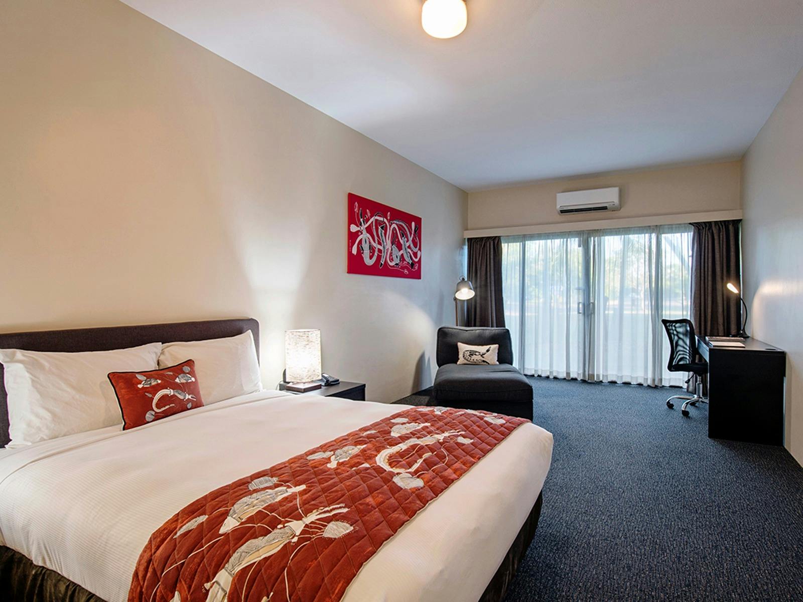 Courtyard Superior Room