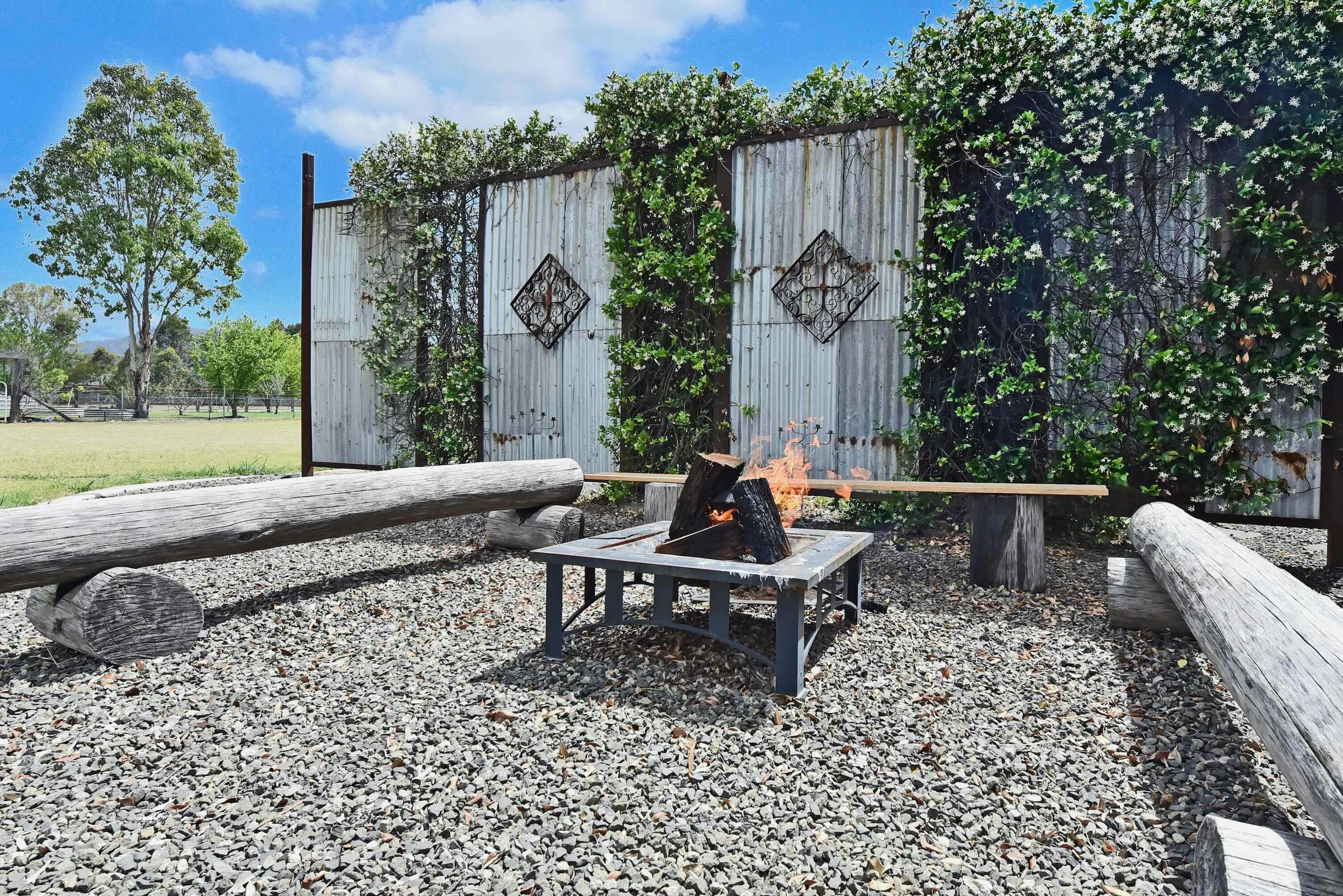 季節限定の焚き火台