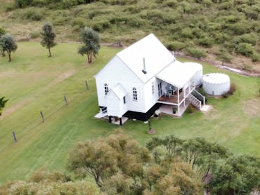 Little Chapel on the Hill - Vanbery Chapel Little Chapel on the Hill - Vanbery Chapel