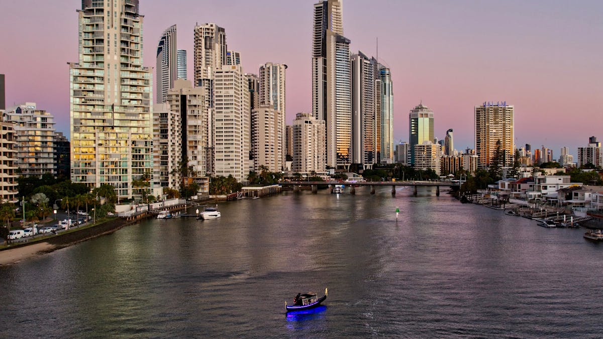 For romance, luxury & a truly unique Gold Coast experience, nothing compares to Gold Coast Gondolas