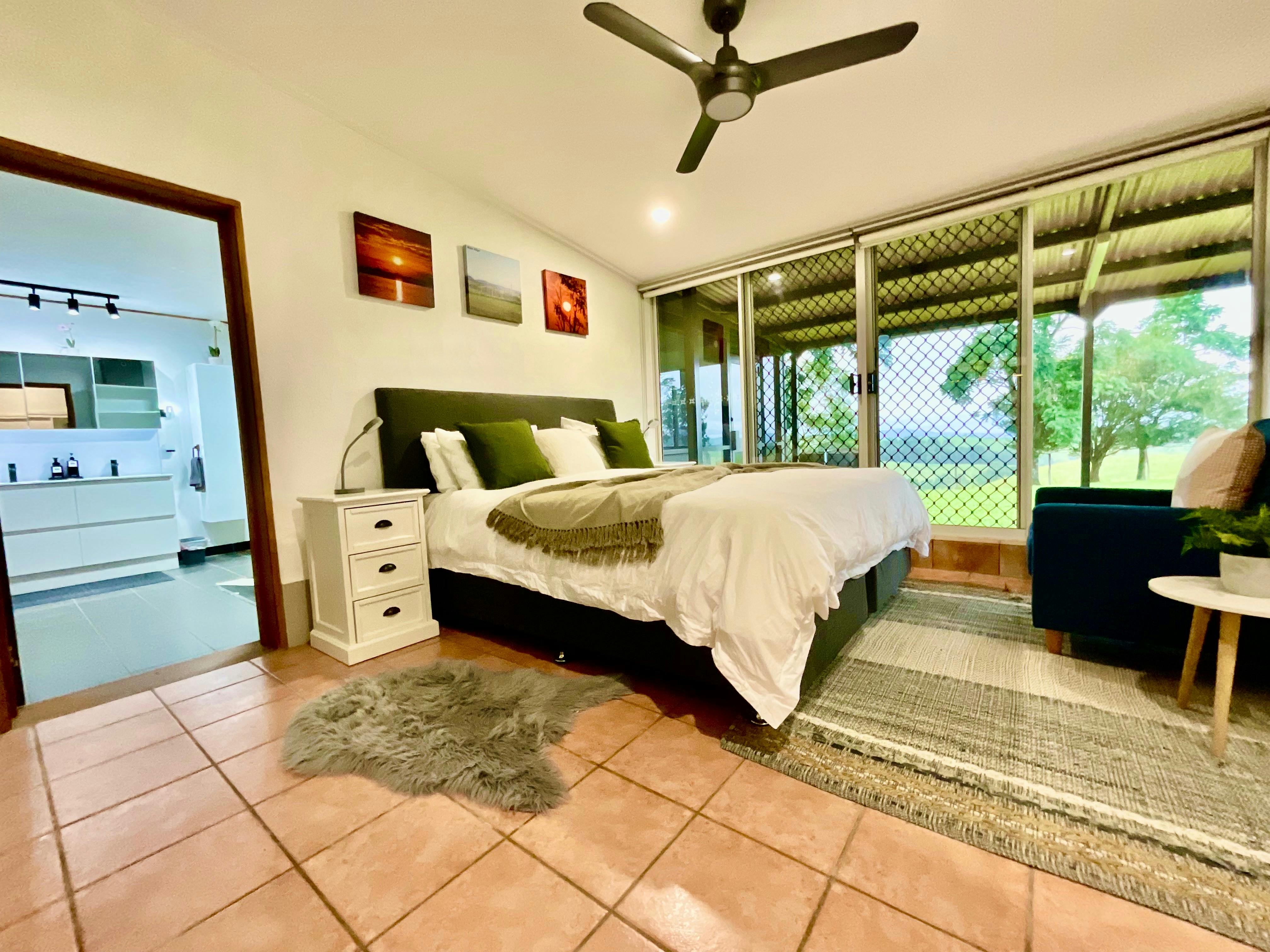 Main King Bedroom/ensuite