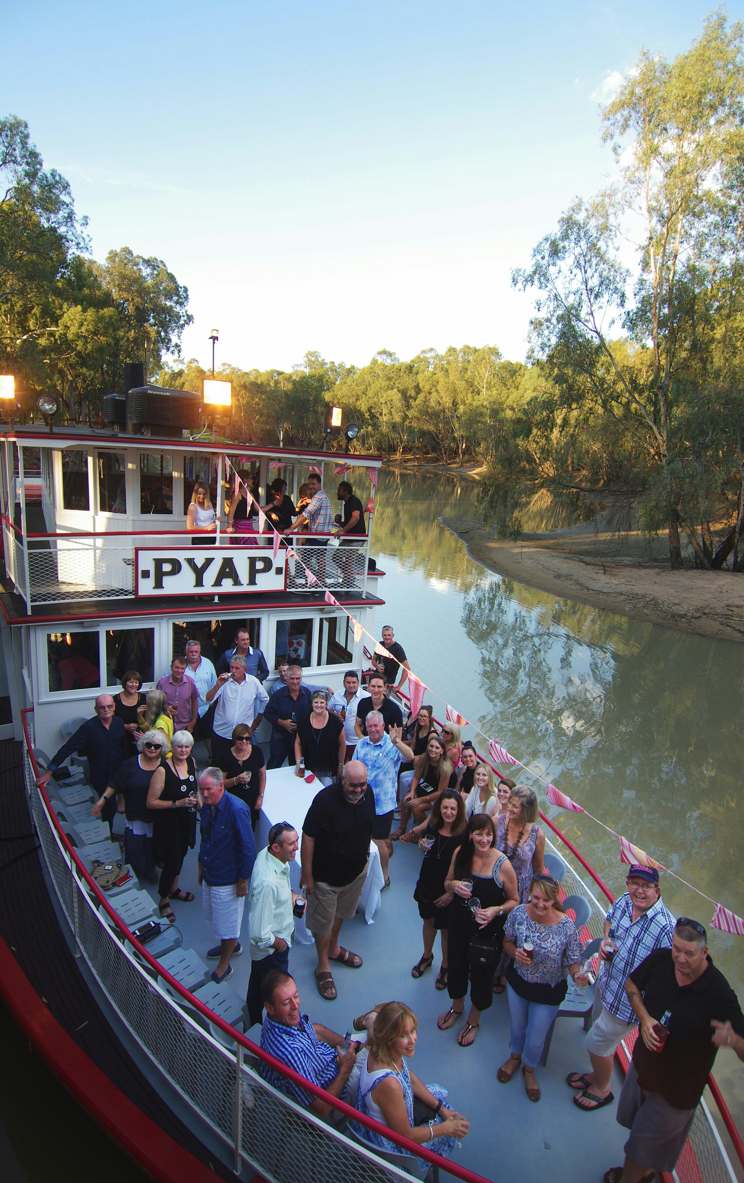 swan hill river cruise