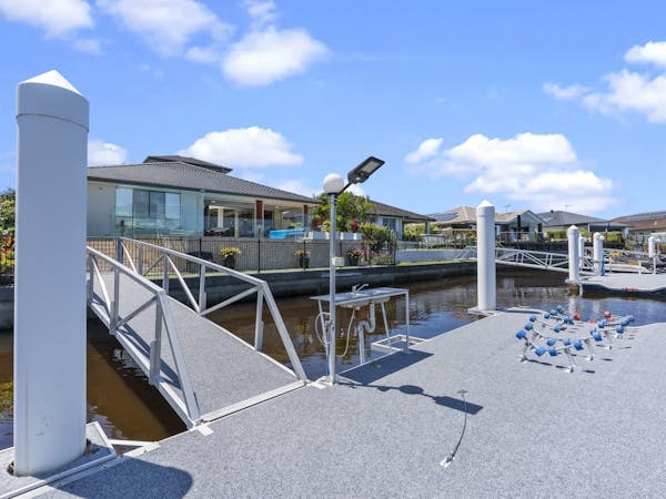 Holiday Hub Bribie Island - South East Queensland