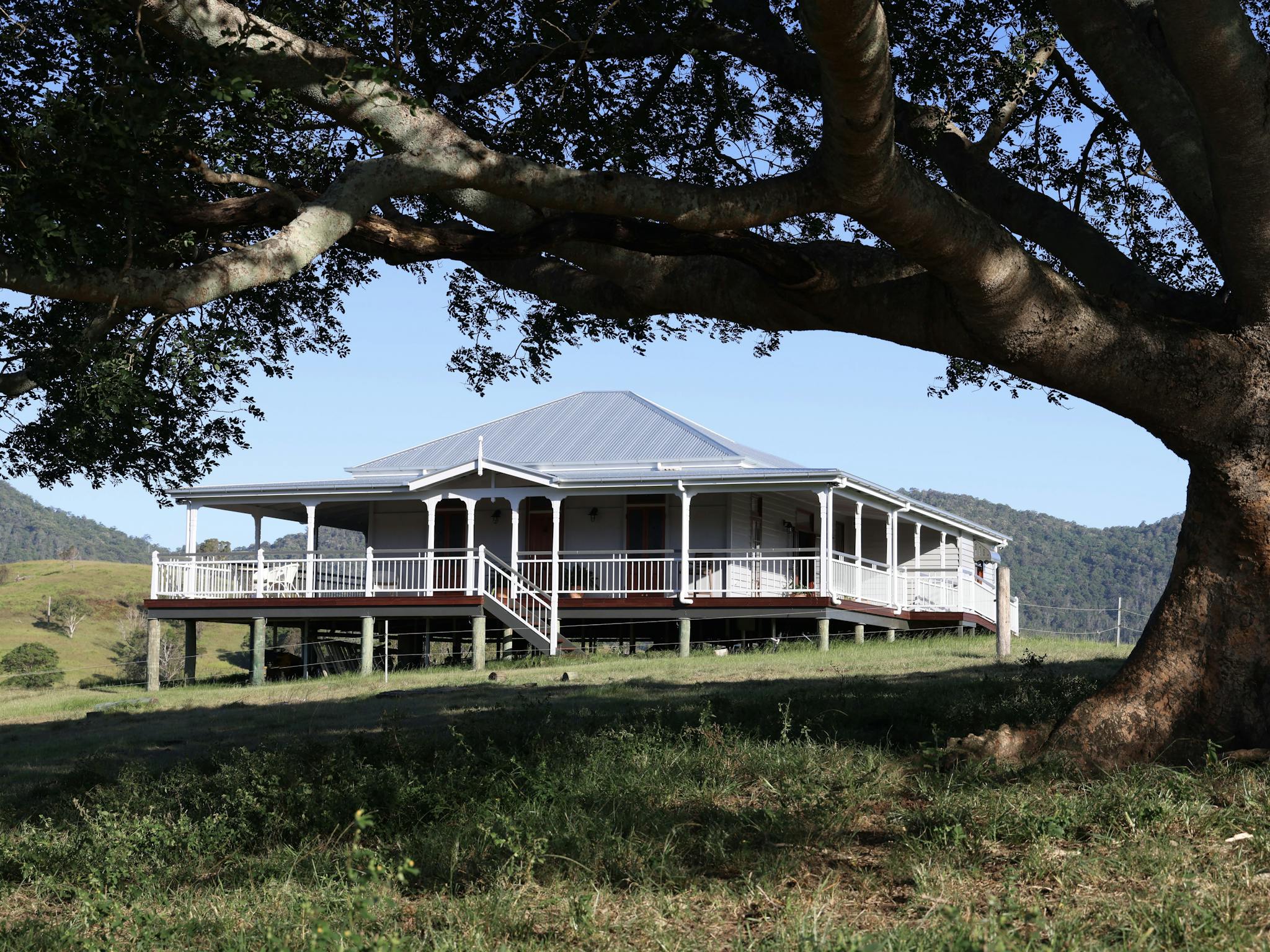 Cookes Road Cottage sitting high on the hill Cookes Road Cottage sitting high on the hill