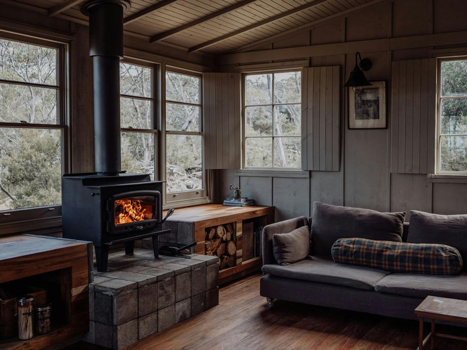 A winter stay for your five senses image