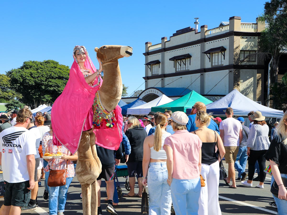 Childers Festival - Stilt walkers are always a hit