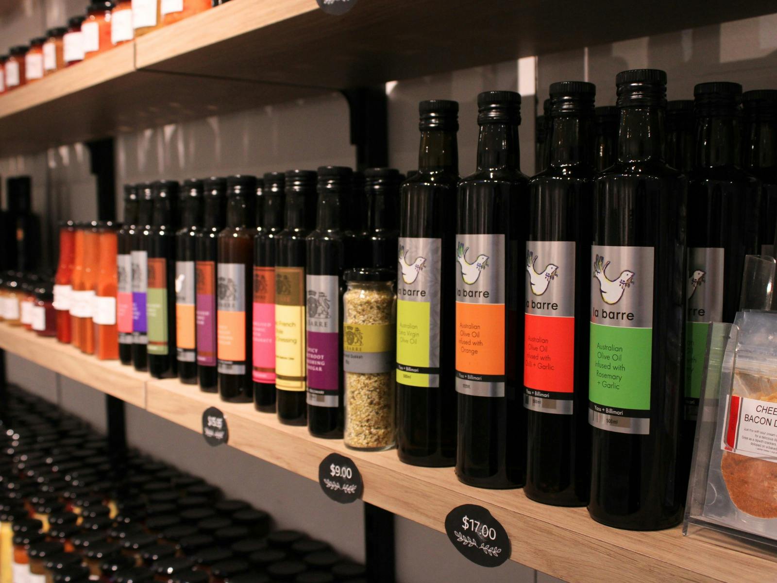 カウラ ビジター インフォメーション センター