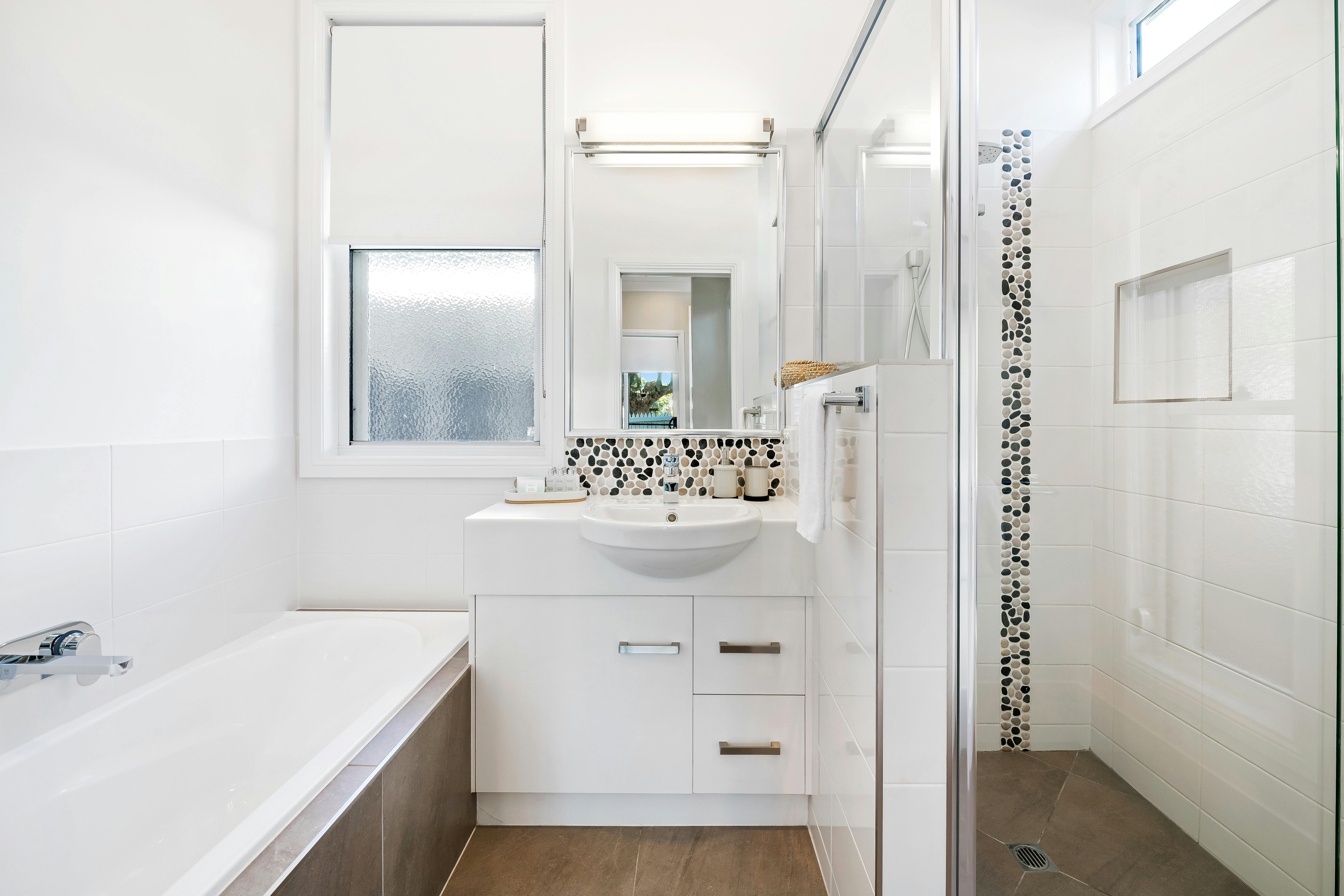 Bluestone - Shop Bathroom